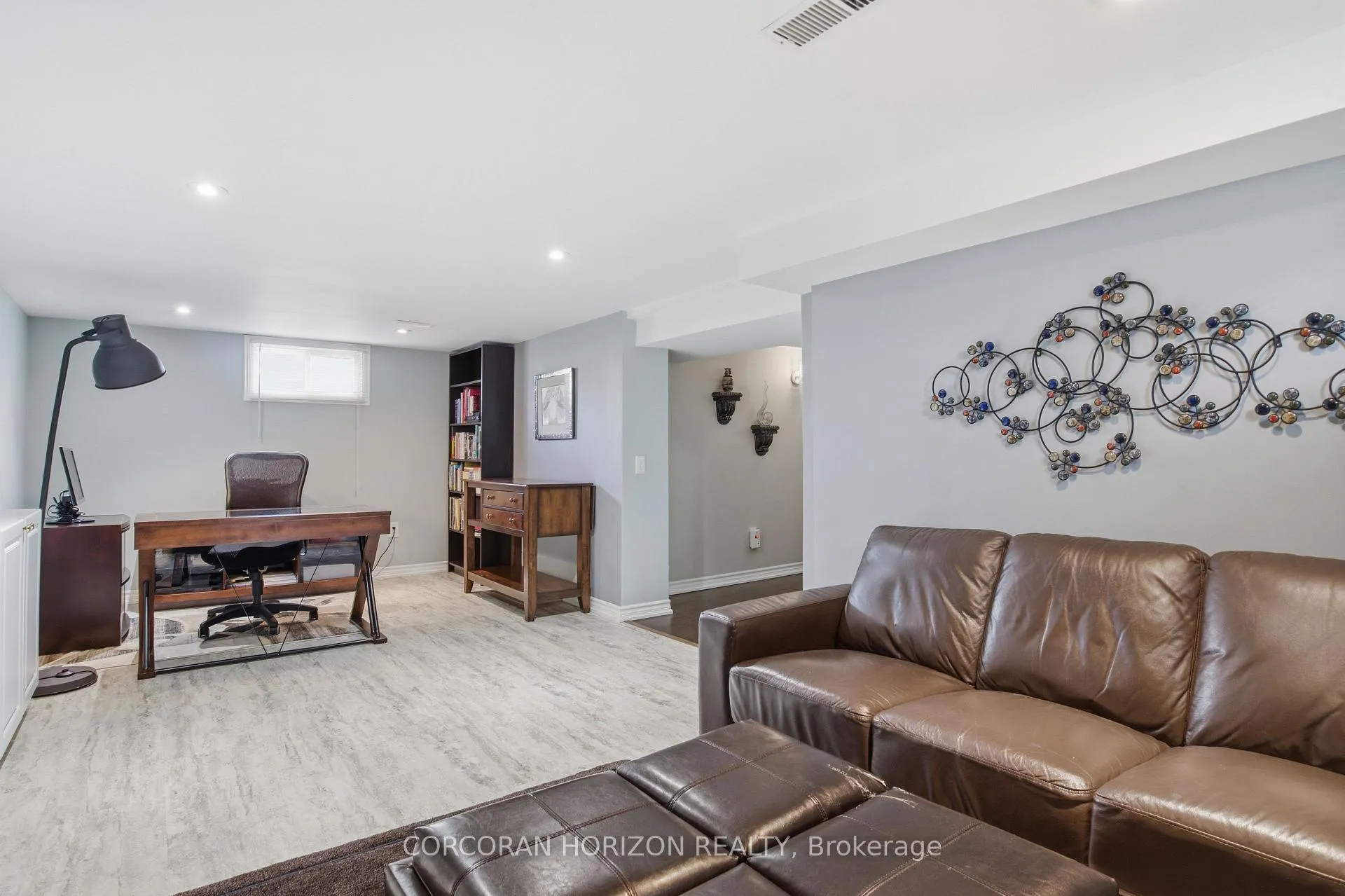 Photo 27 of 14 Lorne Crescent, Kitchener — HOMEH