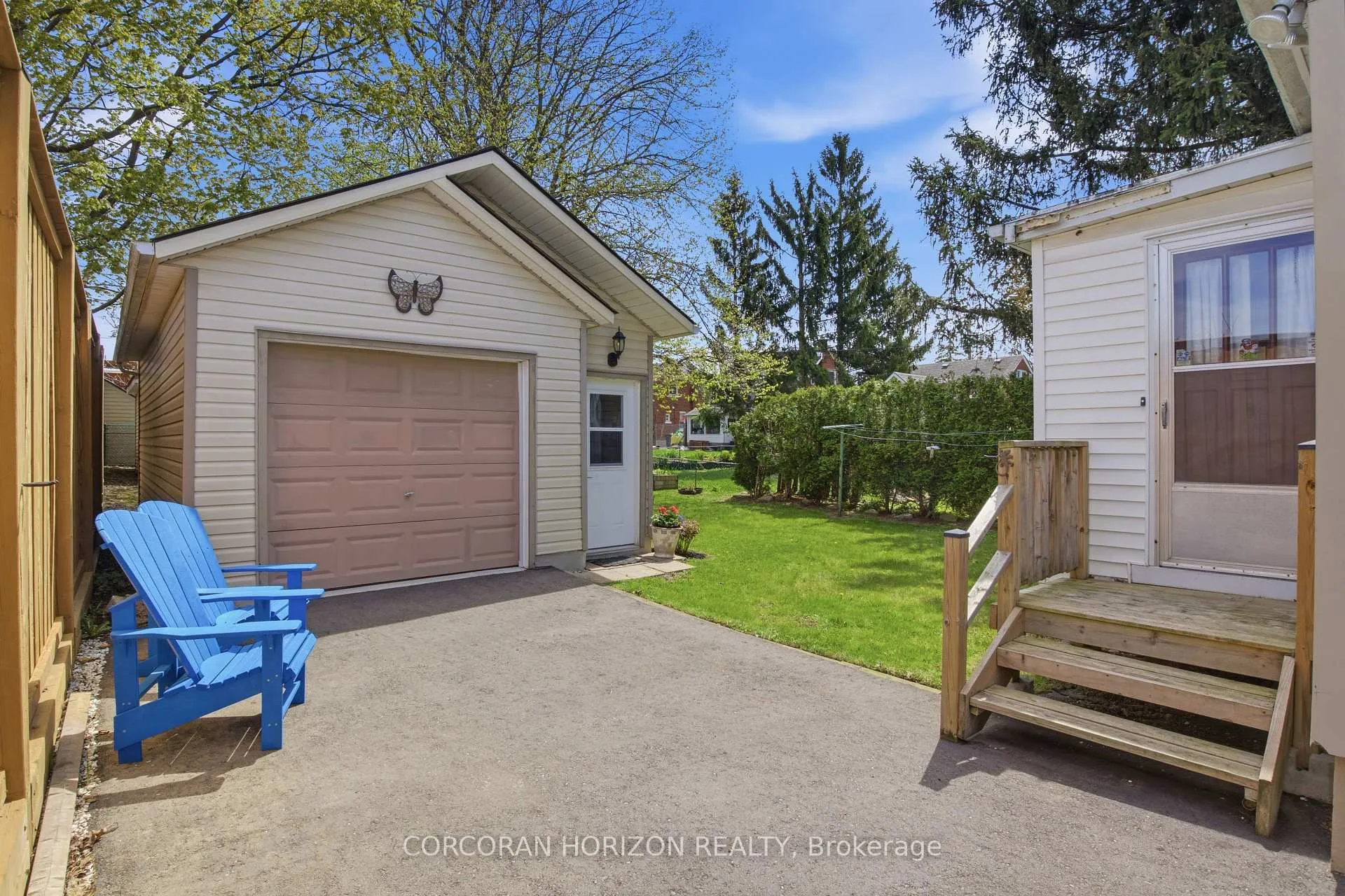 Photo 30 of 14 Lorne Crescent, Kitchener — HOMEH