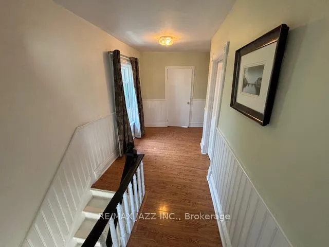 Photo 15 of 177 Athol Street E, Oshawa, Central — HOMEH