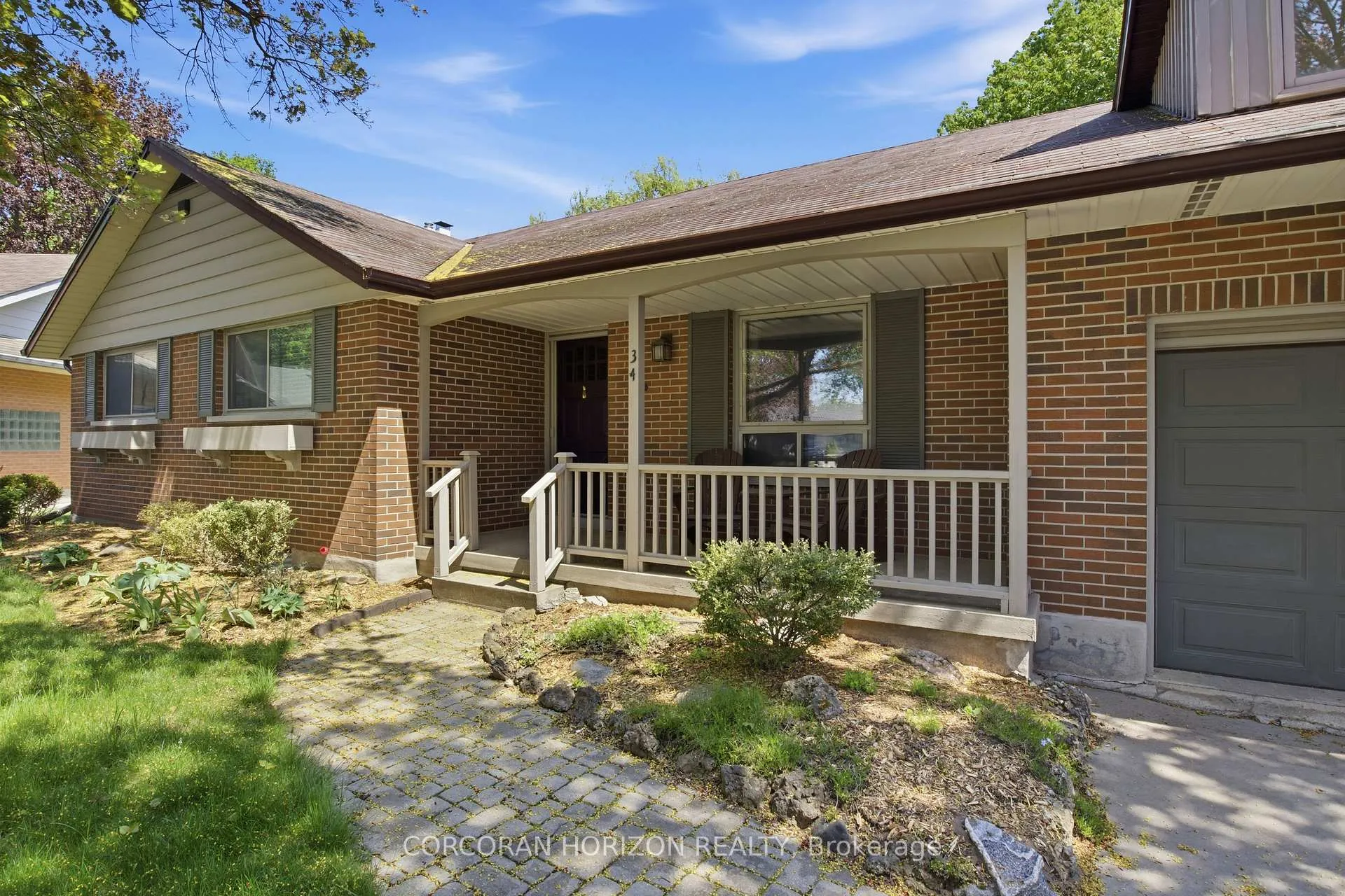 Photo 3 of 34 Yule Place, Kitchener, Stanley Park — HOMEH