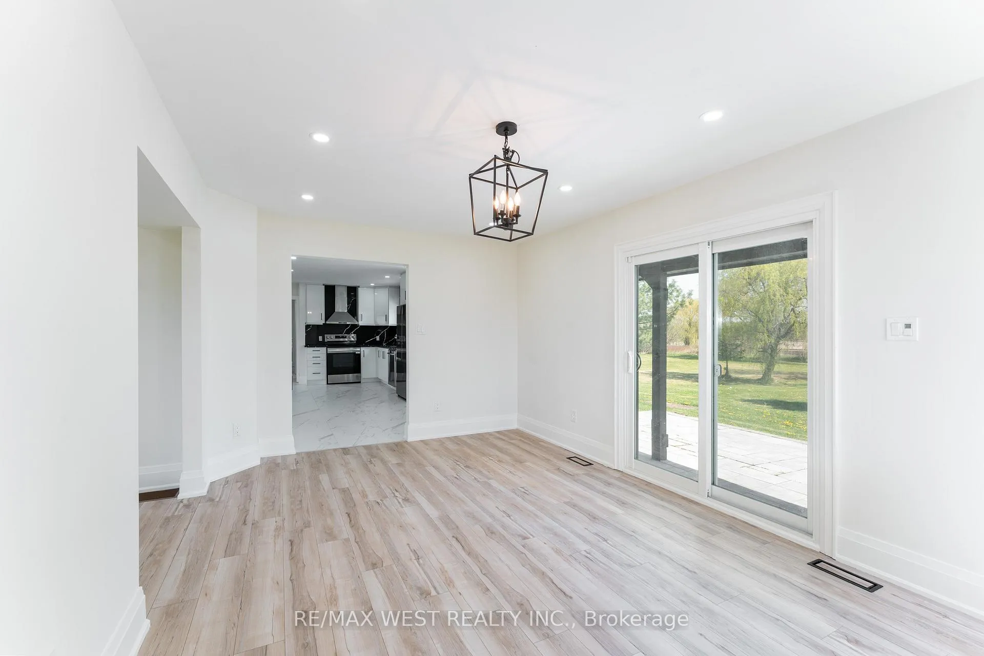 Photo 18 of 3561 15th Side Road, New Tecumseth, Rural New Tecumseth — HOMEH
