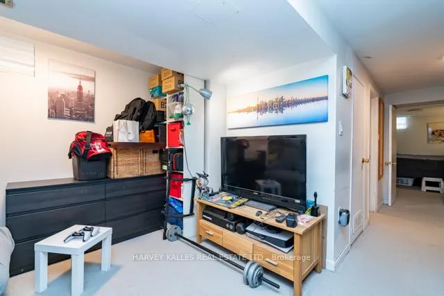 Photo 13 of 56 Amroth Avenue, Toronto, East End-Danforth — HOMEH