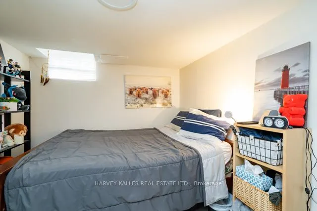 Photo 16 of 56 Amroth Avenue, Toronto, East End-Danforth — HOMEH