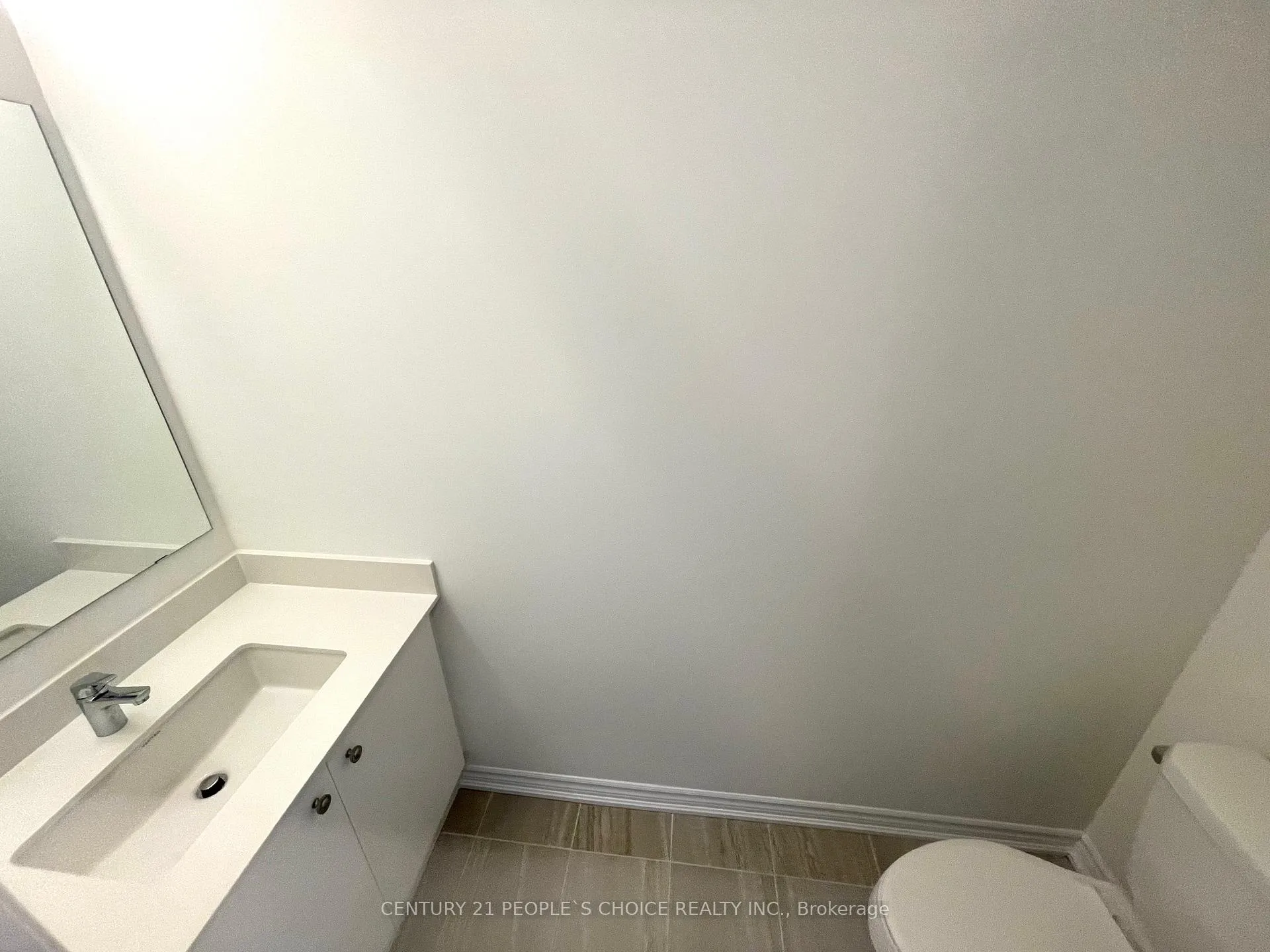 Photo 7 of 1471 Blackmore Street, Innisfil, Alcona — HOMEH