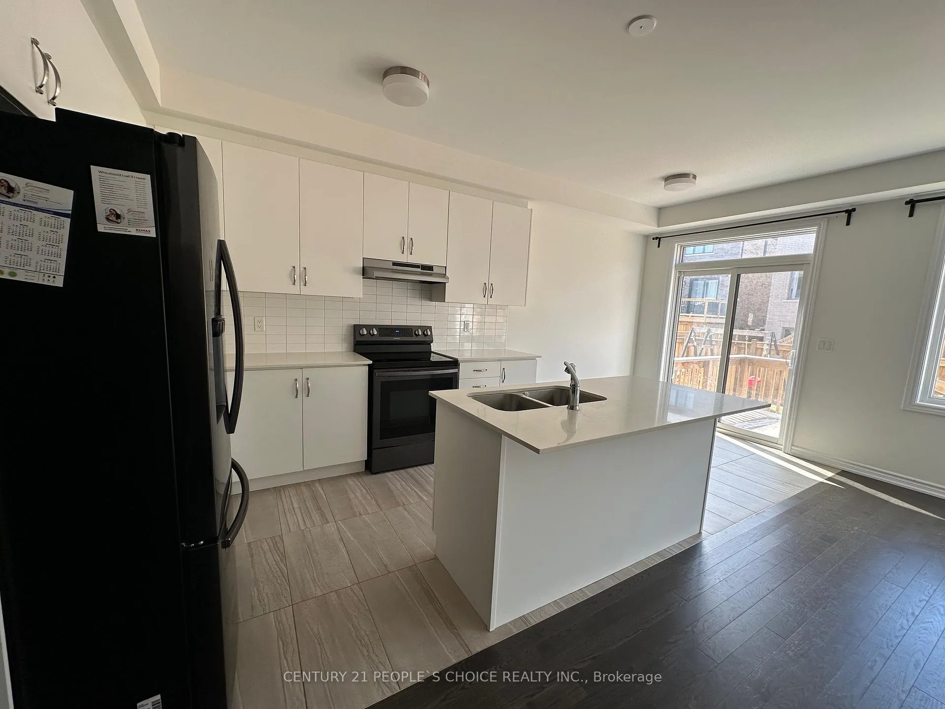 Photo 11 of 1471 Blackmore Street, Innisfil, Alcona — HOMEH