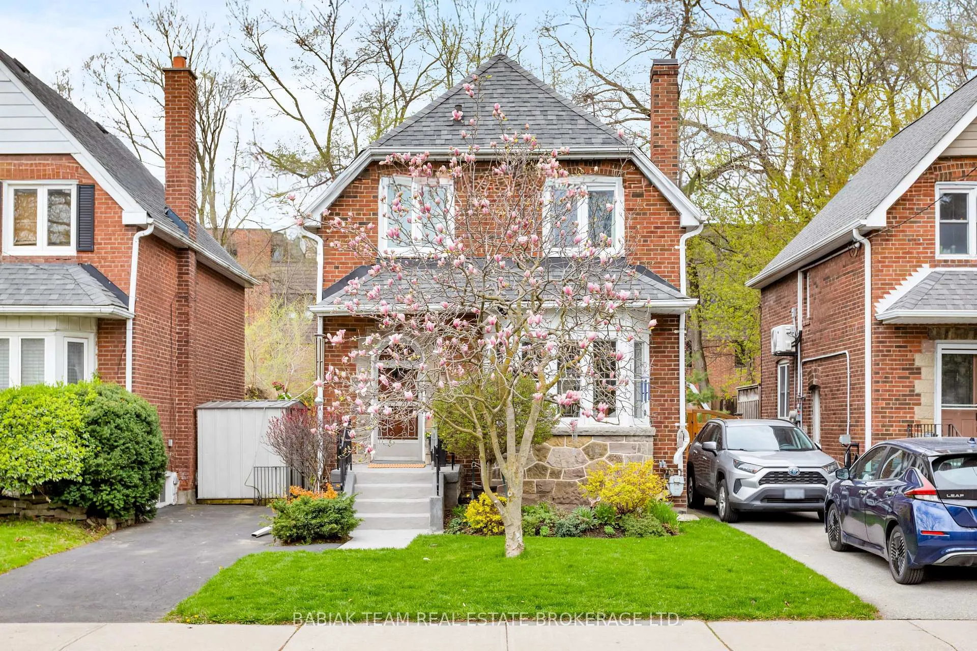 Photo 44 of 16 Coe Hill Drive, Toronto, High Park-Swansea — HOMEH