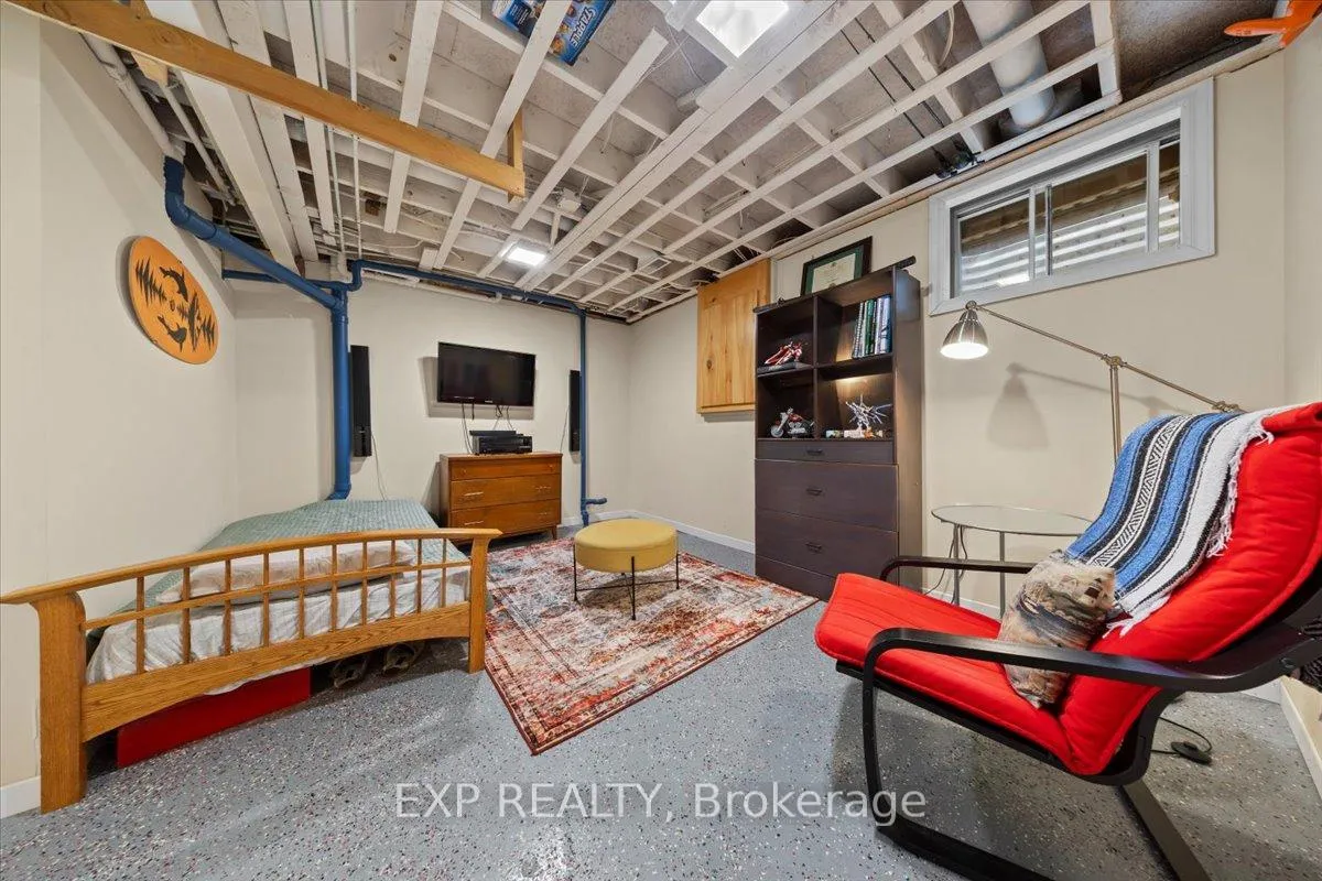 Photo 25 of 1073 St Germain Crescent, Ottawa, Convent Glen North — HOMEH