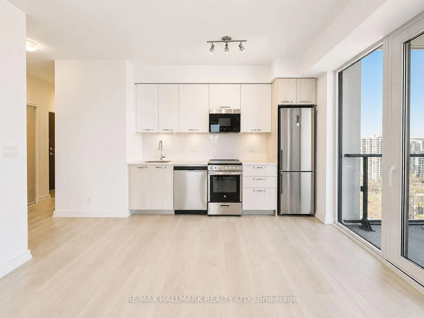 Photo 1 of Unit 2202, 75 James Street S, Hamilton, Corktown — HOMEH