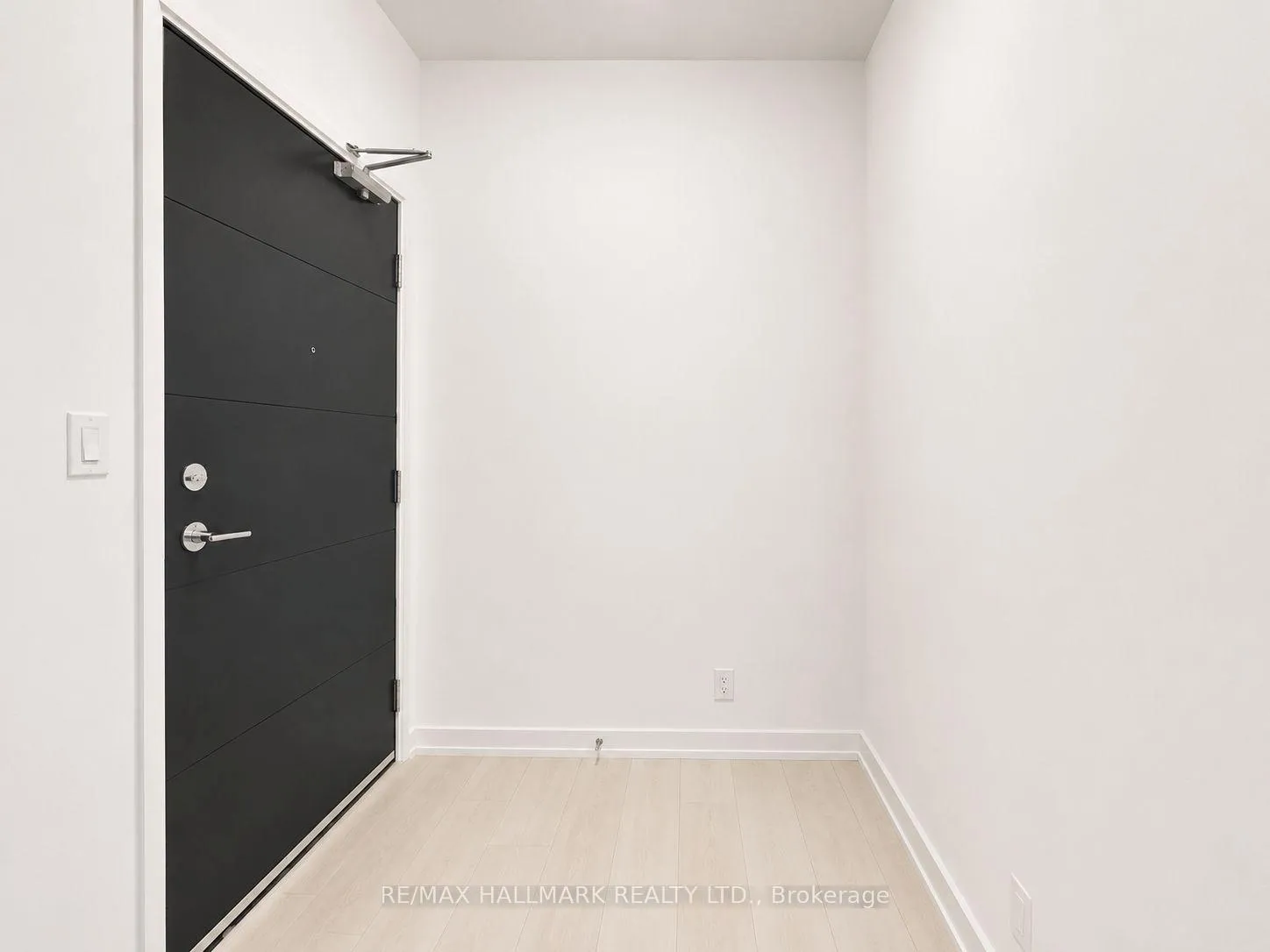 Photo 11 of Unit 2202, 75 James Street S, Hamilton, Corktown — HOMEH