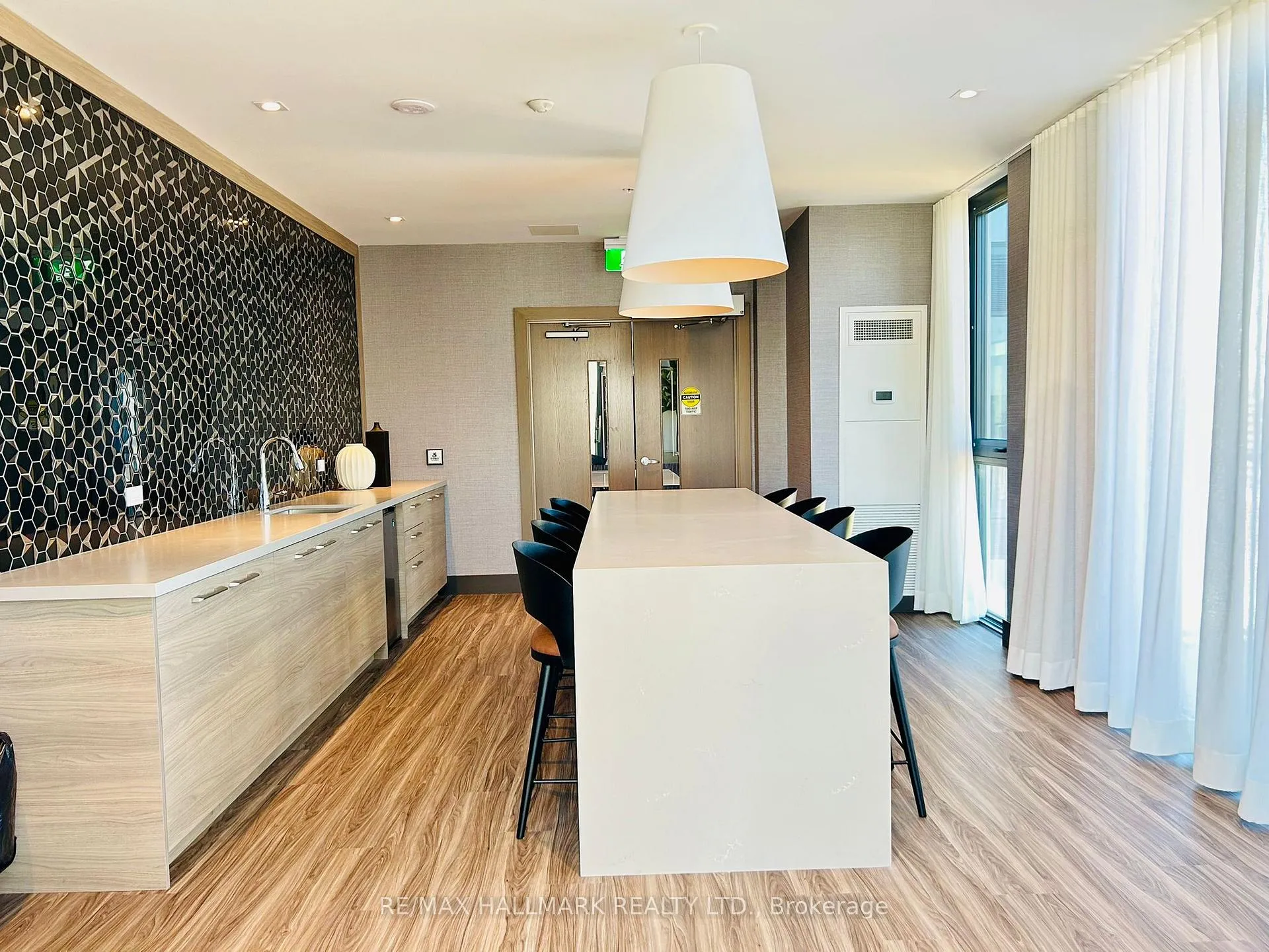Photo 15 of Unit 2202, 75 James Street S, Hamilton, Corktown — HOMEH