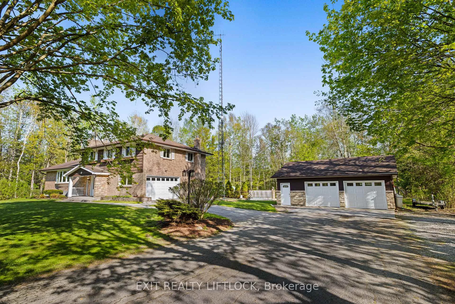 Photo 3 of 2225 Parkhill Road W, Cavan Monaghan, Cavan-Monaghan — HOMEH