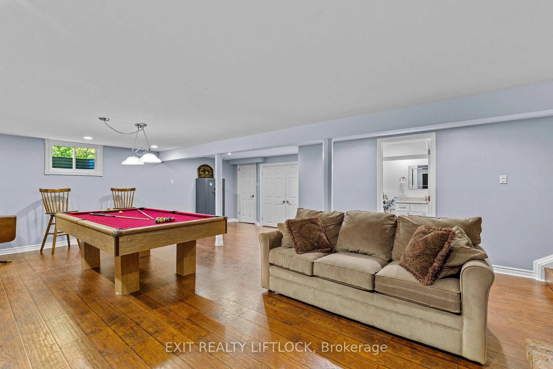 Photo 29 of 2225 Parkhill Road W, Cavan Monaghan, Cavan-Monaghan — HOMEH