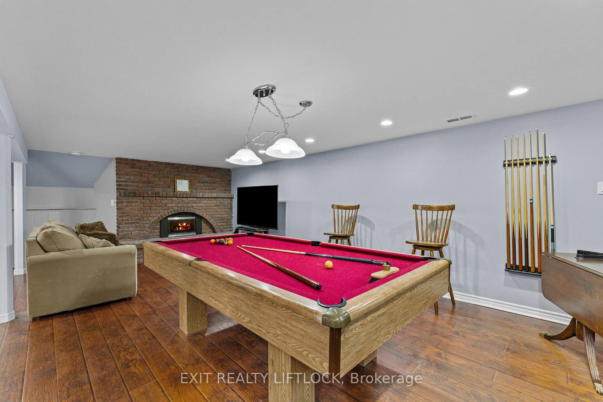 Photo 31 of 2225 Parkhill Road W, Cavan Monaghan, Cavan-Monaghan — HOMEH