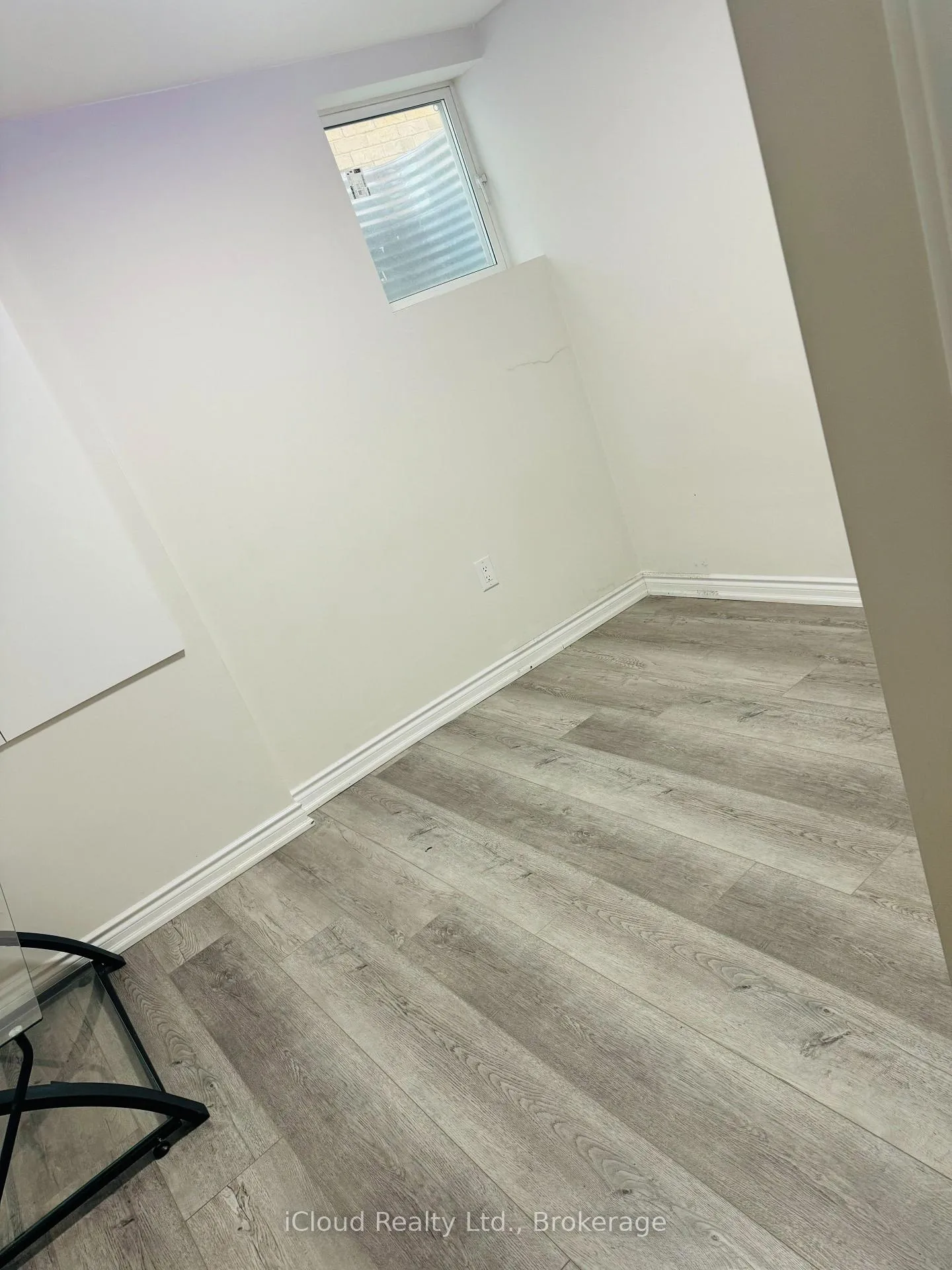 Photo 6 of 42 Williamson Drive, Brampton, Fletcher's Meadow — HOMEH