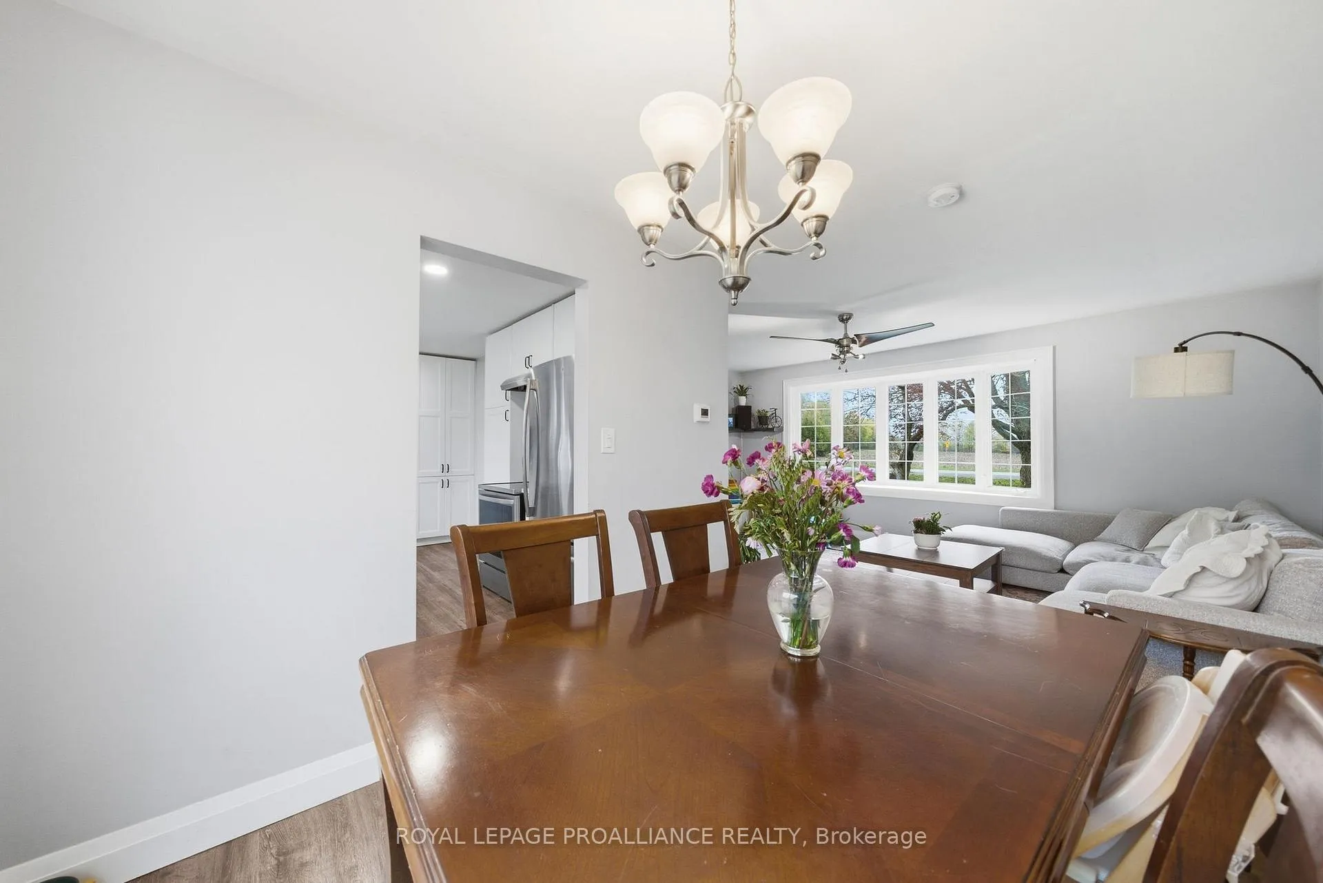 Photo 13 of 584 Whites Road, Quinte West, Sidney Ward — HOMEH