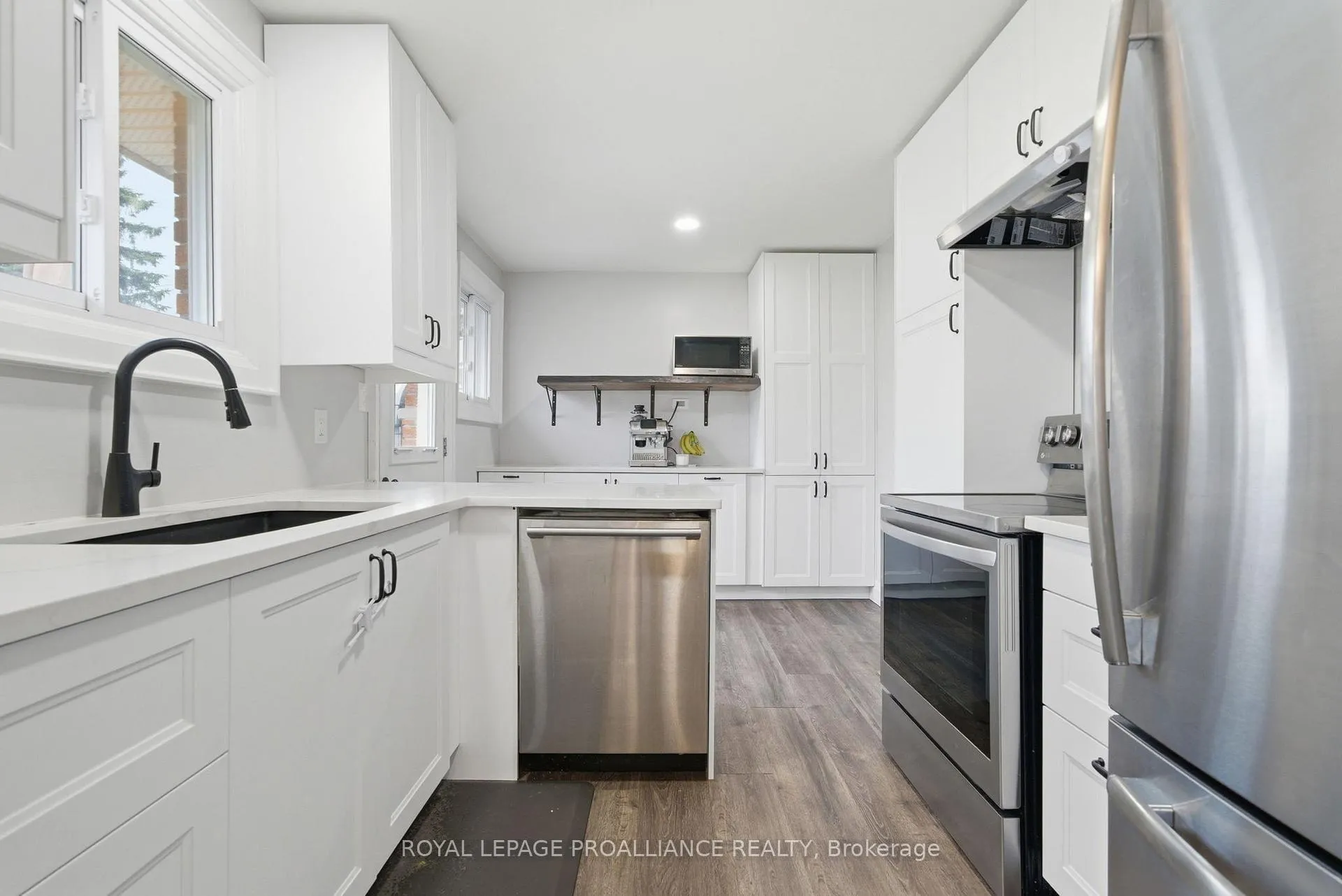 Photo 14 of 584 Whites Road, Quinte West, Sidney Ward — HOMEH