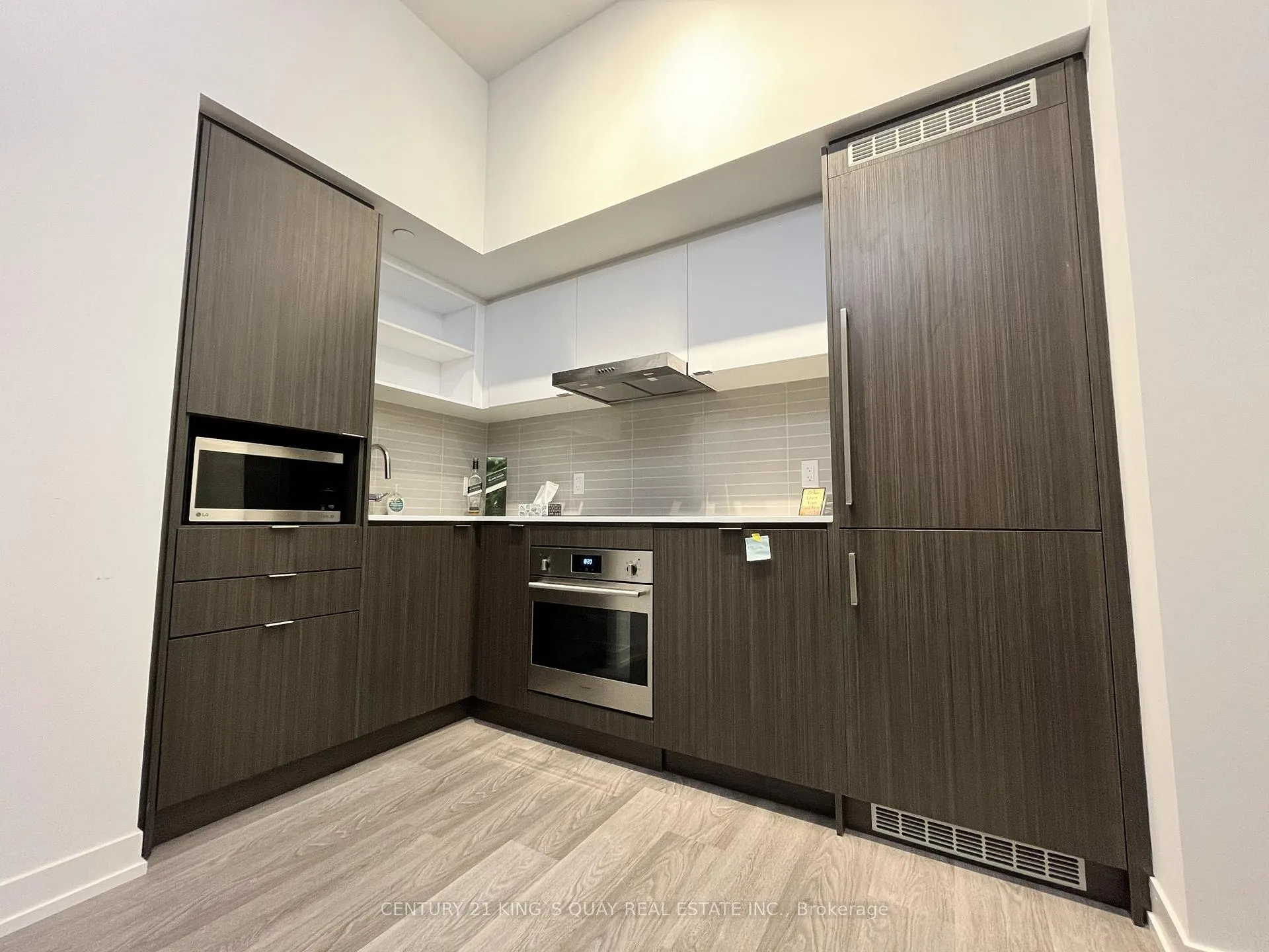 Photo 6 of Unit 4111, 55 Cooper Street, Toronto, Waterfront Communities — HOMEH