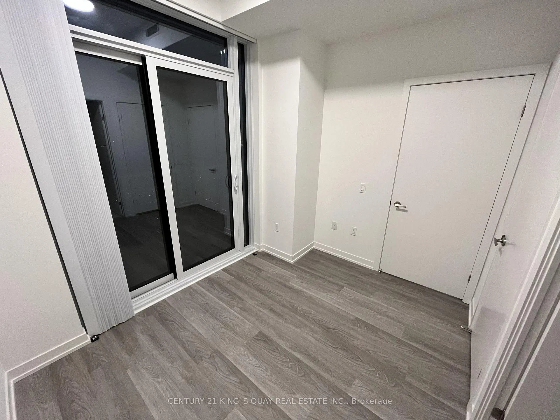 Photo 13 of Unit 4111, 55 Cooper Street, Toronto, Waterfront Communities — HOMEH