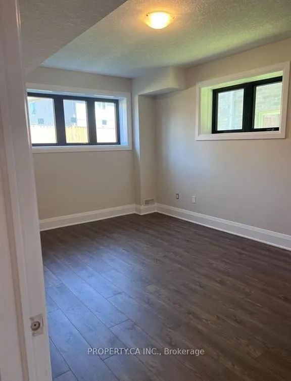 Photo 4 of Unit Lower, 38 Falconridge Drive, Waterloo, Bridgeport — HOMEH