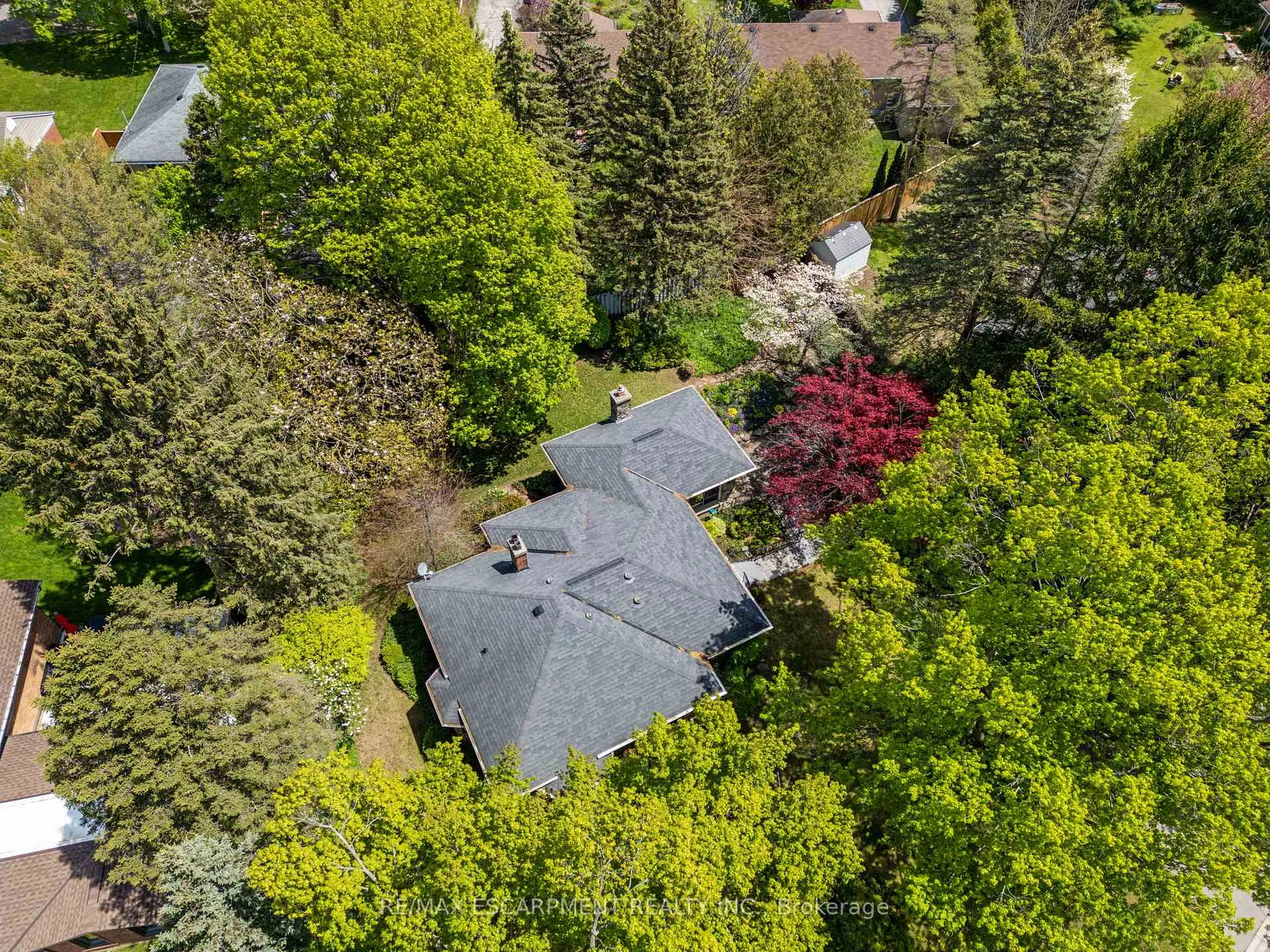 Photo 3 of 133 McCall Crescent, Norfolk, Simcoe — HOMEH