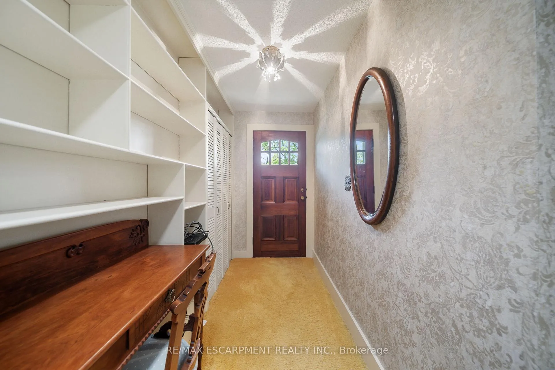 Photo 11 of 133 McCall Crescent, Norfolk, Simcoe — HOMEH