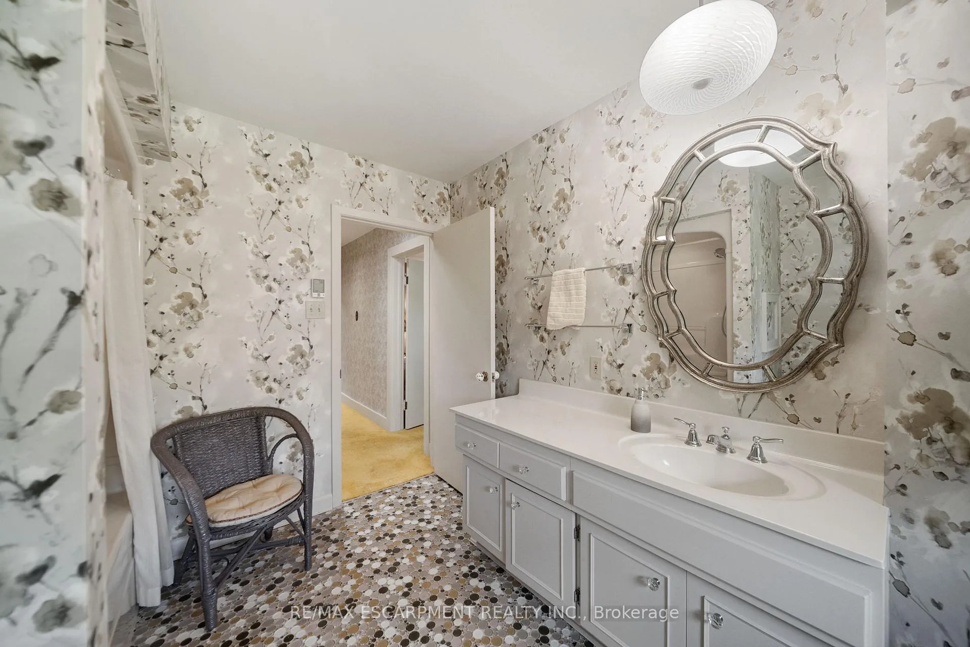 Photo 36 of 133 McCall Crescent, Norfolk, Simcoe — HOMEH