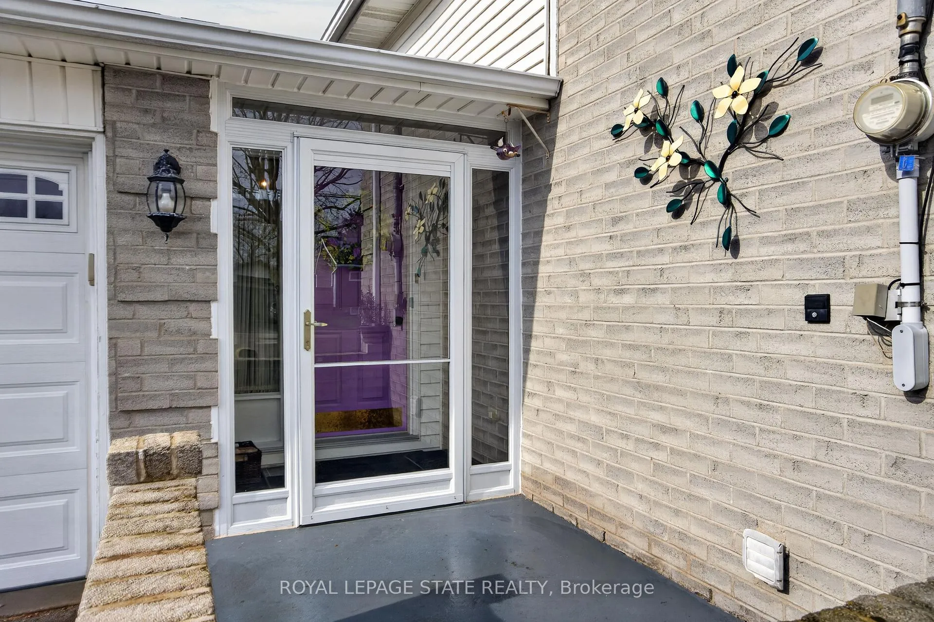 Photo 5 of 328 MacCrae Drive, Haldimand — HOMEH