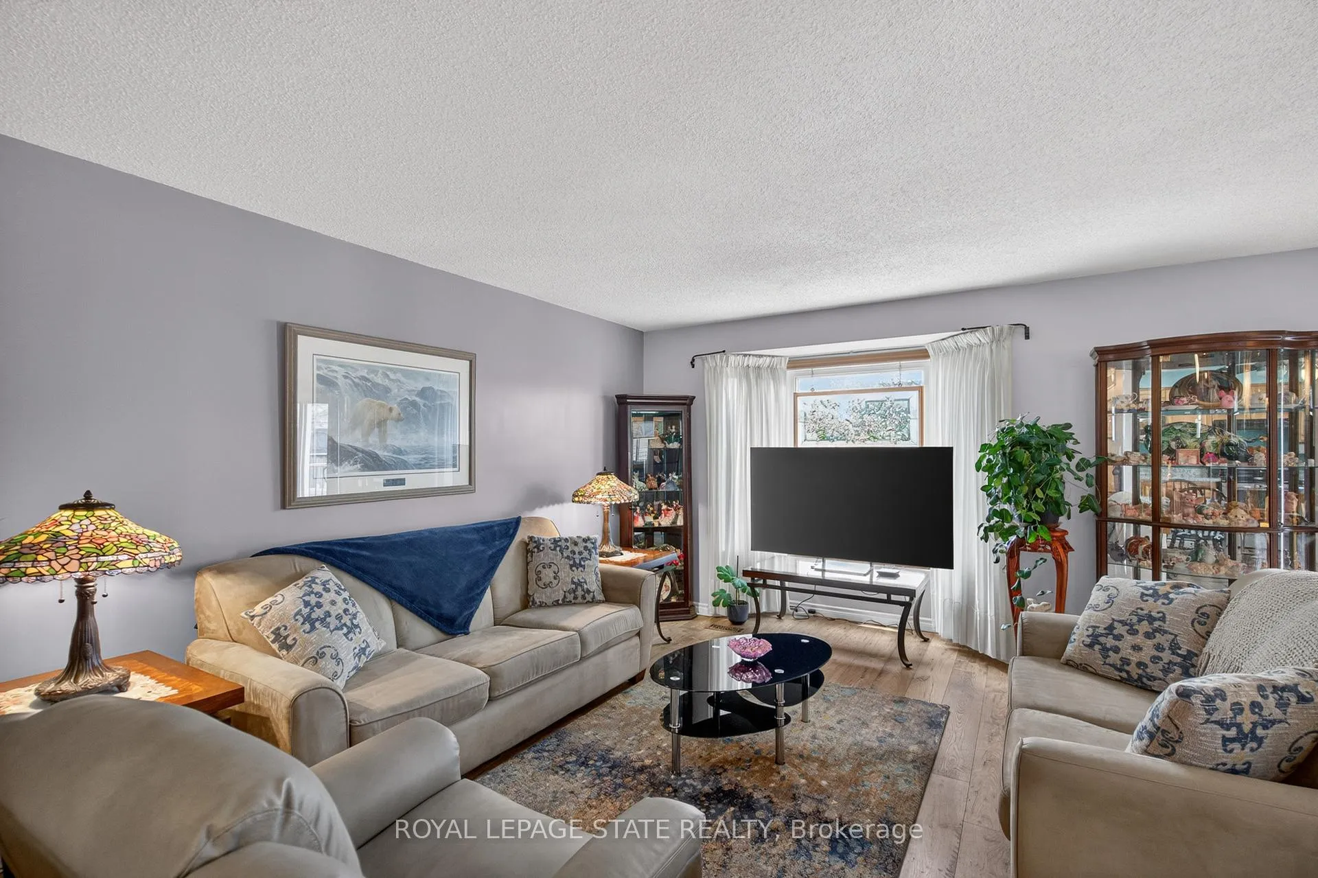 Photo 11 of 328 MacCrae Drive, Haldimand — HOMEH