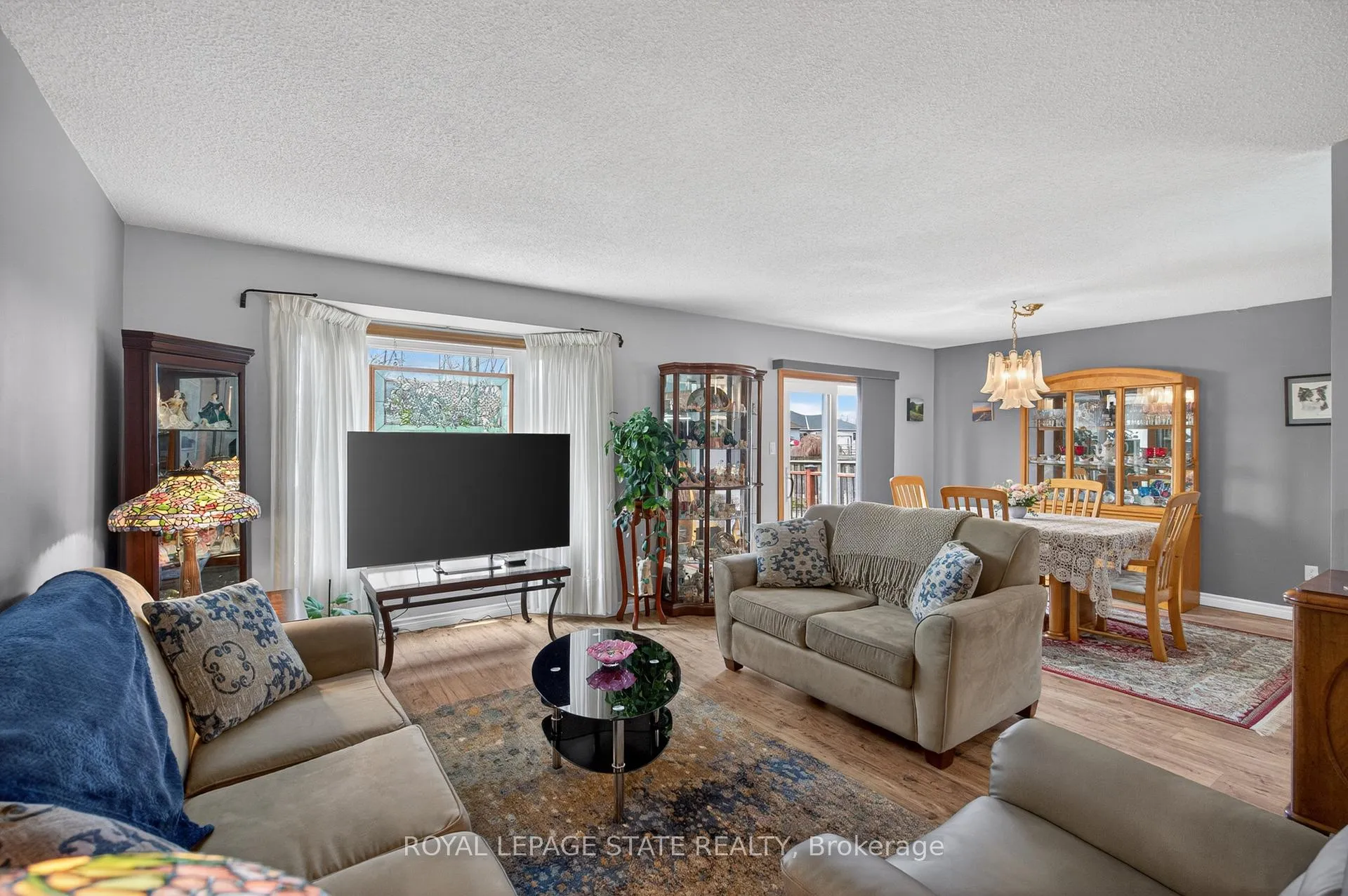 Photo 12 of 328 MacCrae Drive, Haldimand — HOMEH