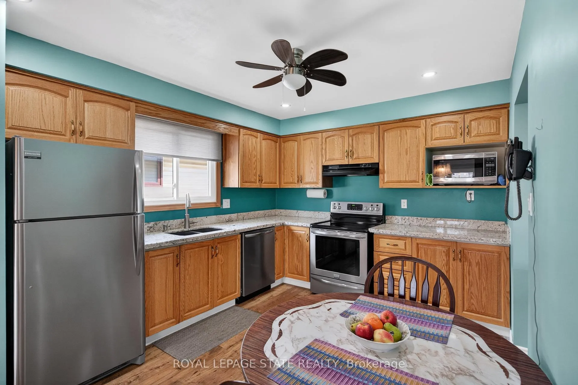 Photo 19 of 328 MacCrae Drive, Haldimand — HOMEH