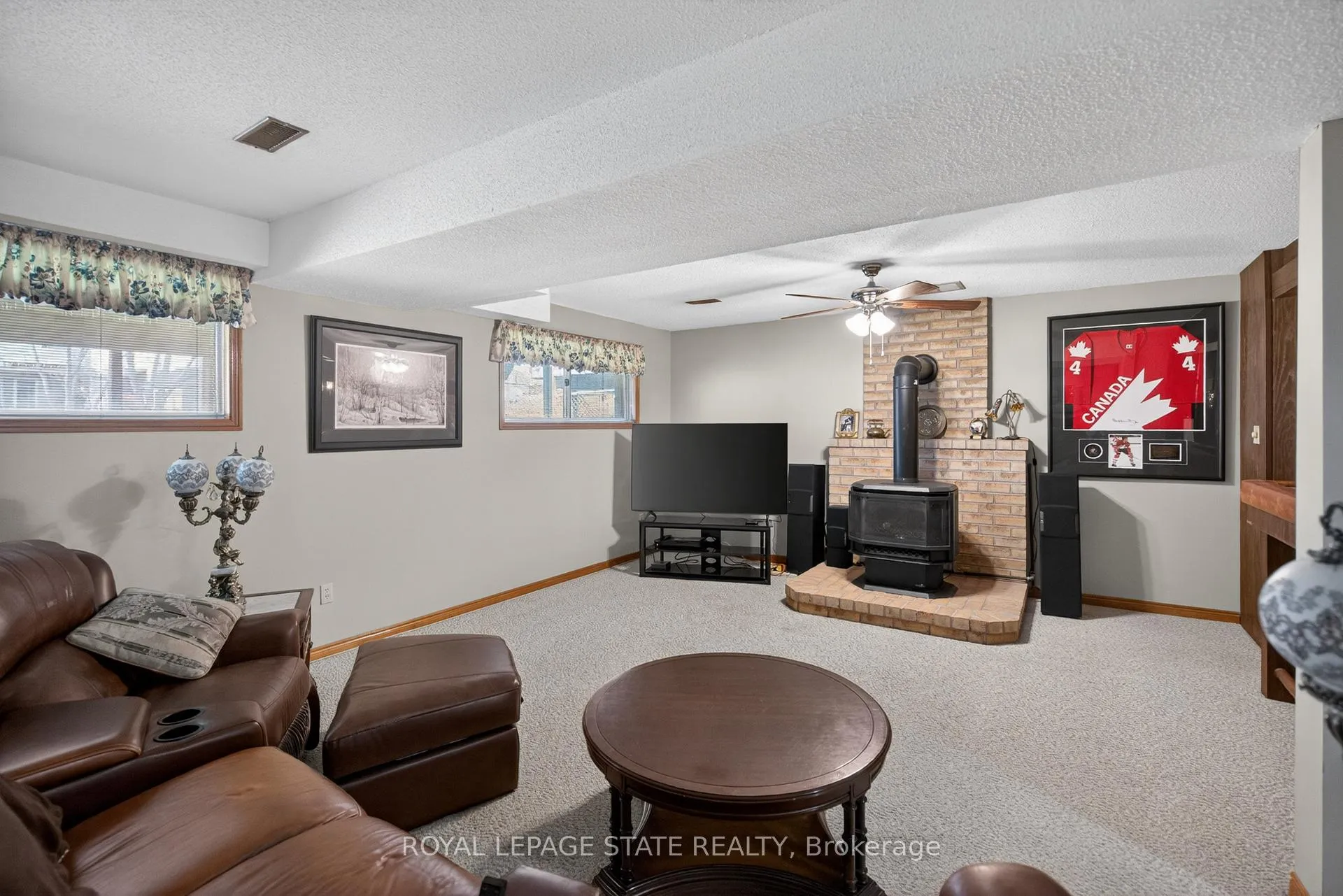 Photo 31 of 328 MacCrae Drive, Haldimand — HOMEH