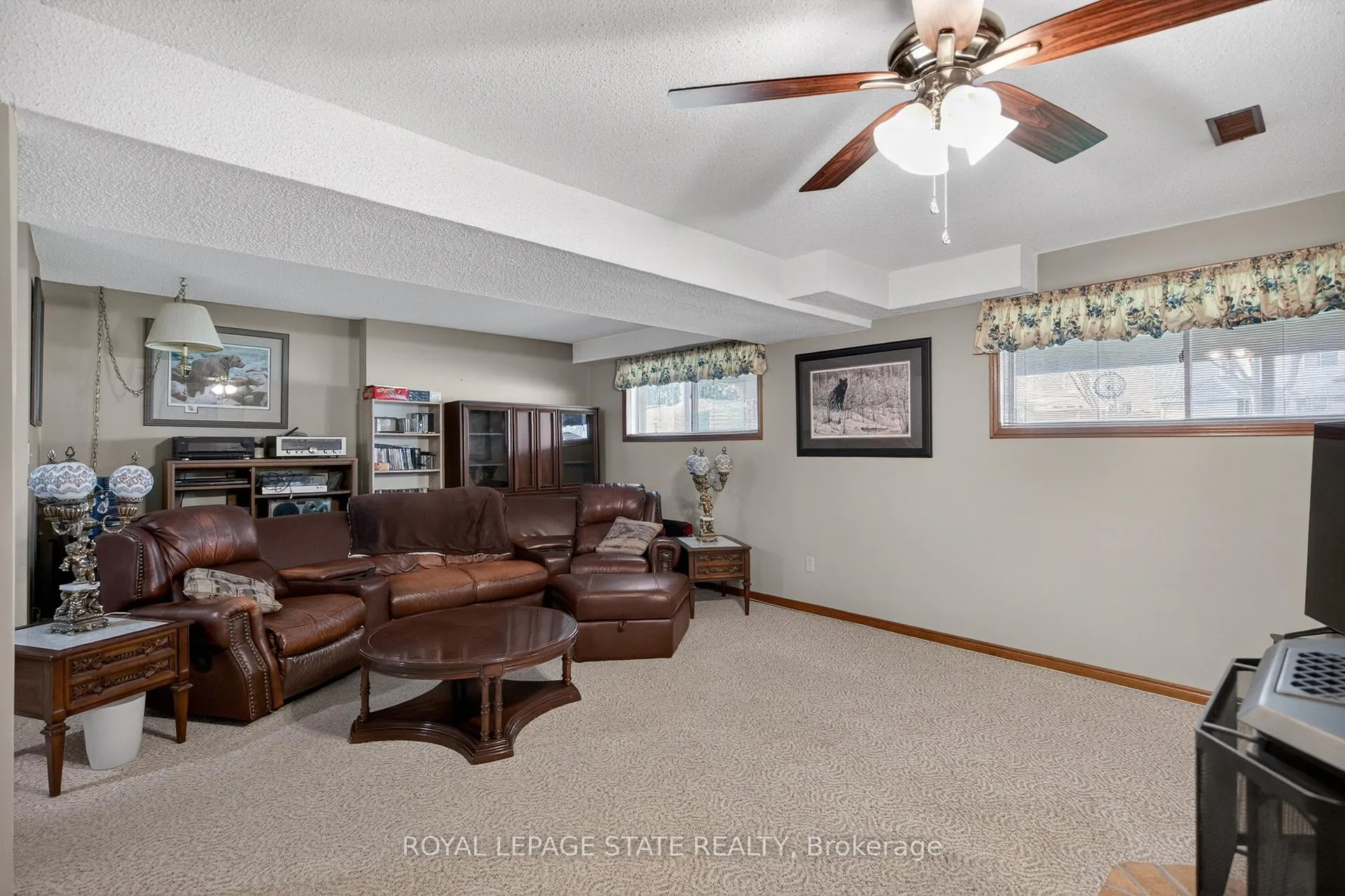 Photo 34 of 328 MacCrae Drive, Haldimand — HOMEH