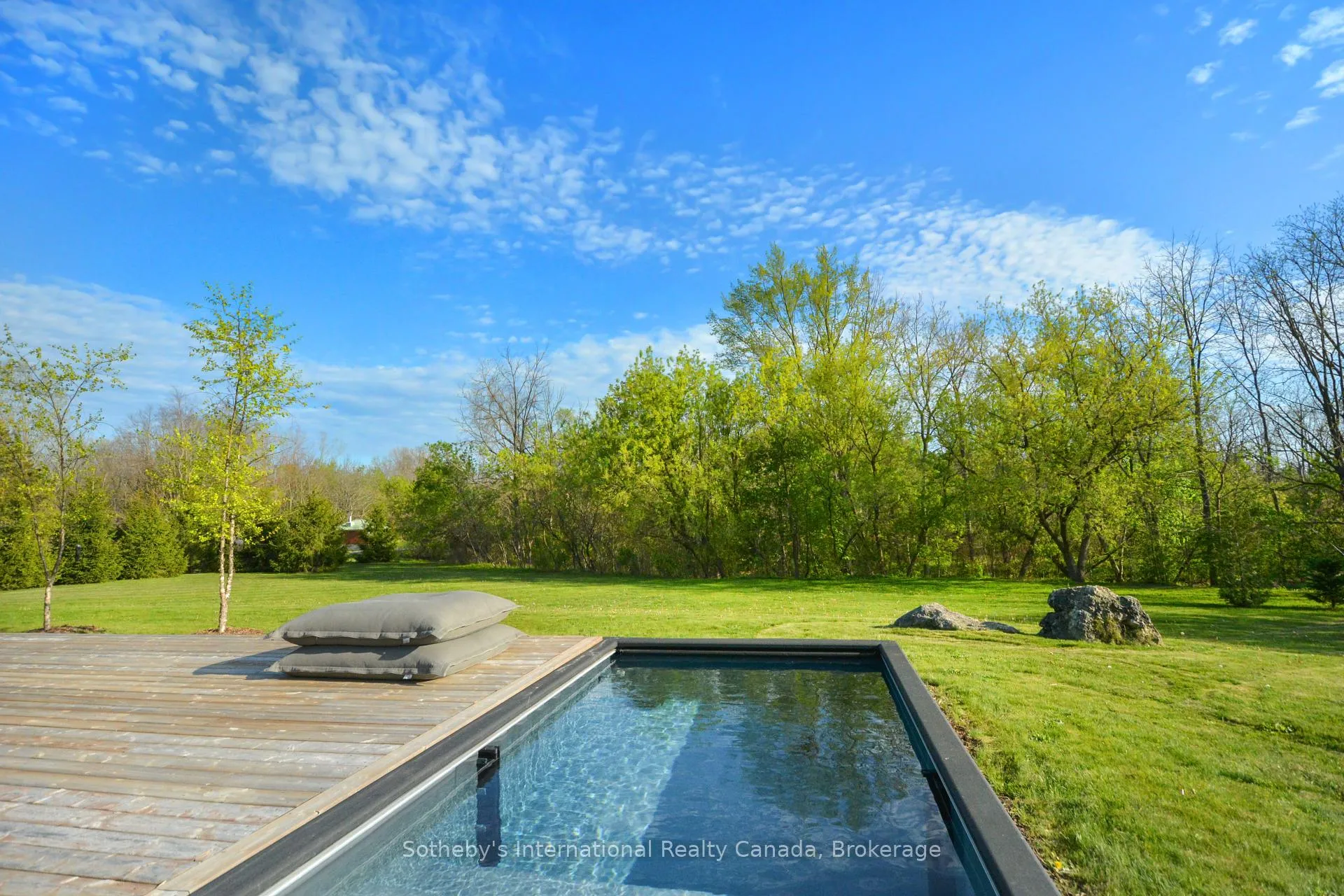 Photo 29 of 10 Eureka Street, Lambton Shores, Forest — HOMEH
