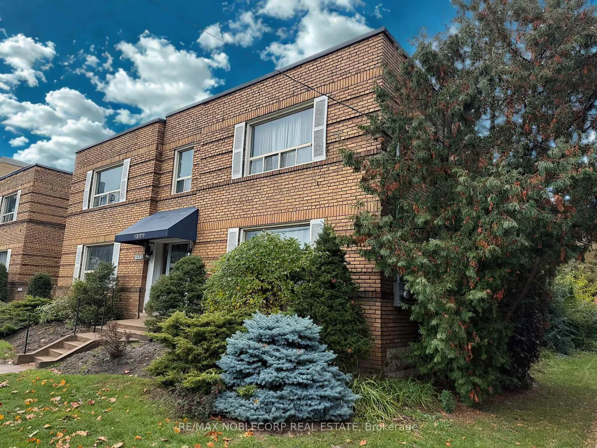 Photo 1 of Unit 1, 1377 Bayview Avenue, Toronto, Leaside — HOMEH