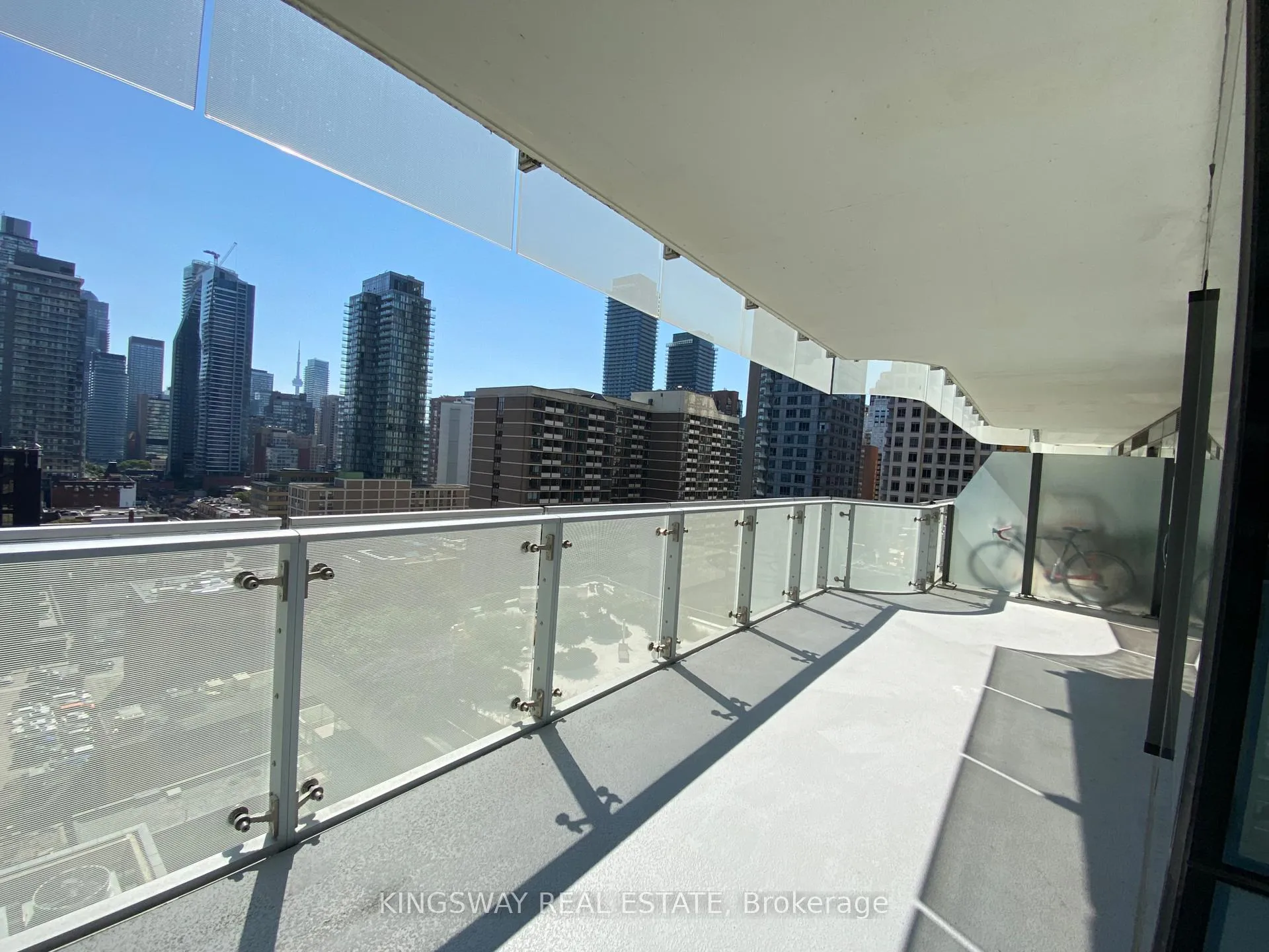 Photo 22 of Unit 1004, 1 Bloor Street E, Toronto, Church-Yonge Corridor — HOMEH