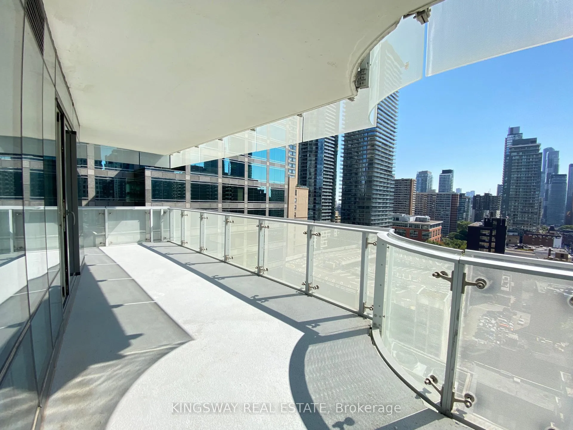 Photo 24 of Unit 1004, 1 Bloor Street E, Toronto, Church-Yonge Corridor — HOMEH