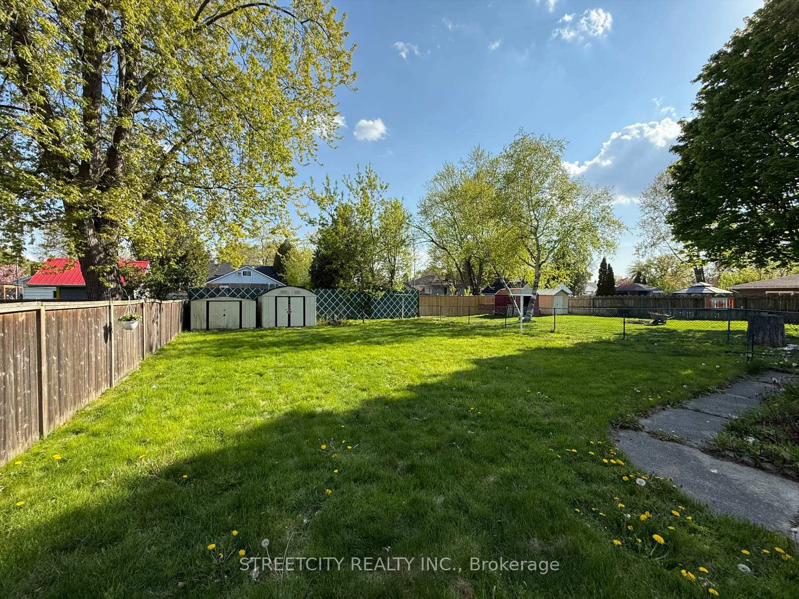 Photo 22 of 785 Ross Avenue, Sarnia — HOMEH