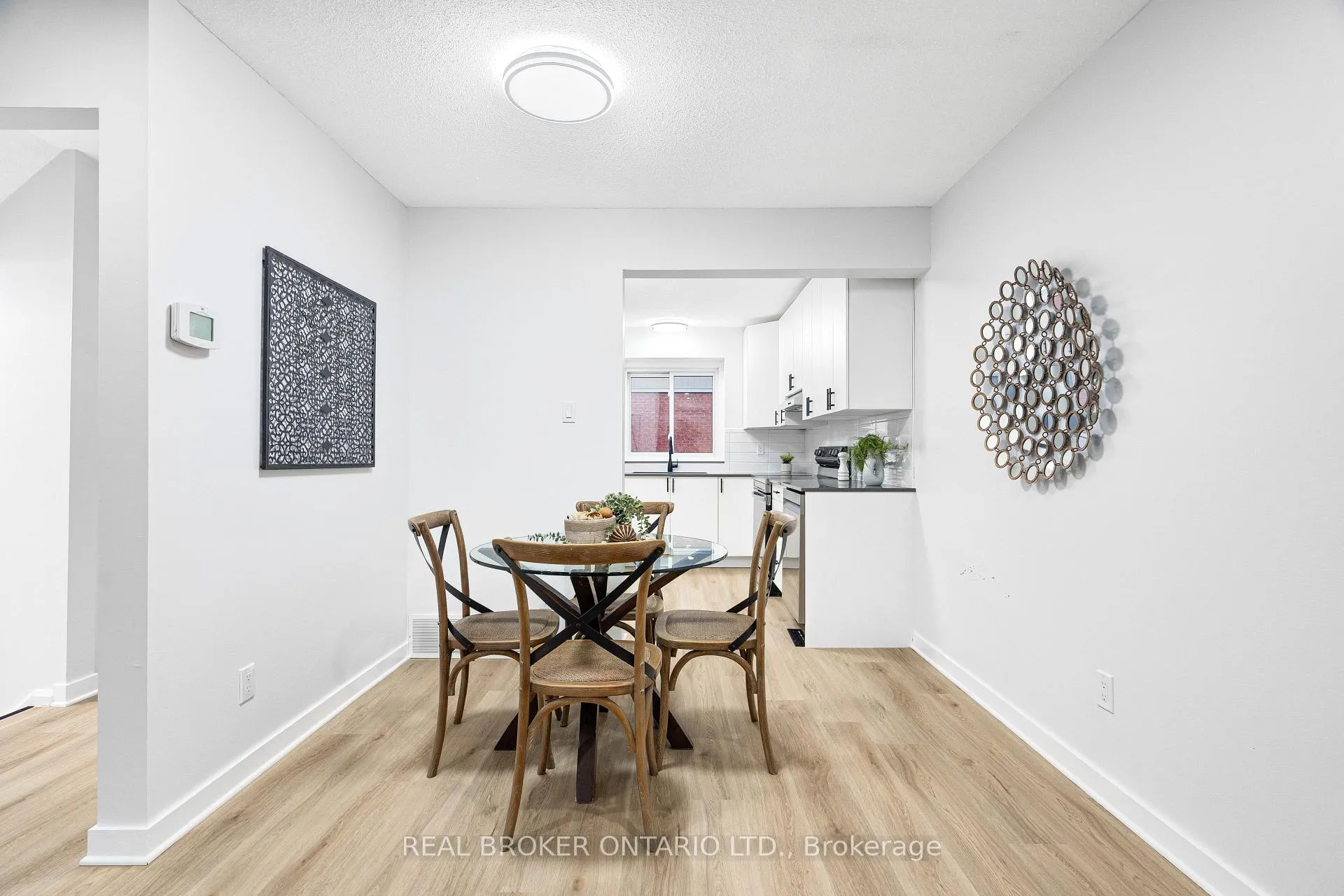 Photo 15 of Unit C, 477 Moodie Drive, Ottawa, Arbeatha Park — HOMEH
