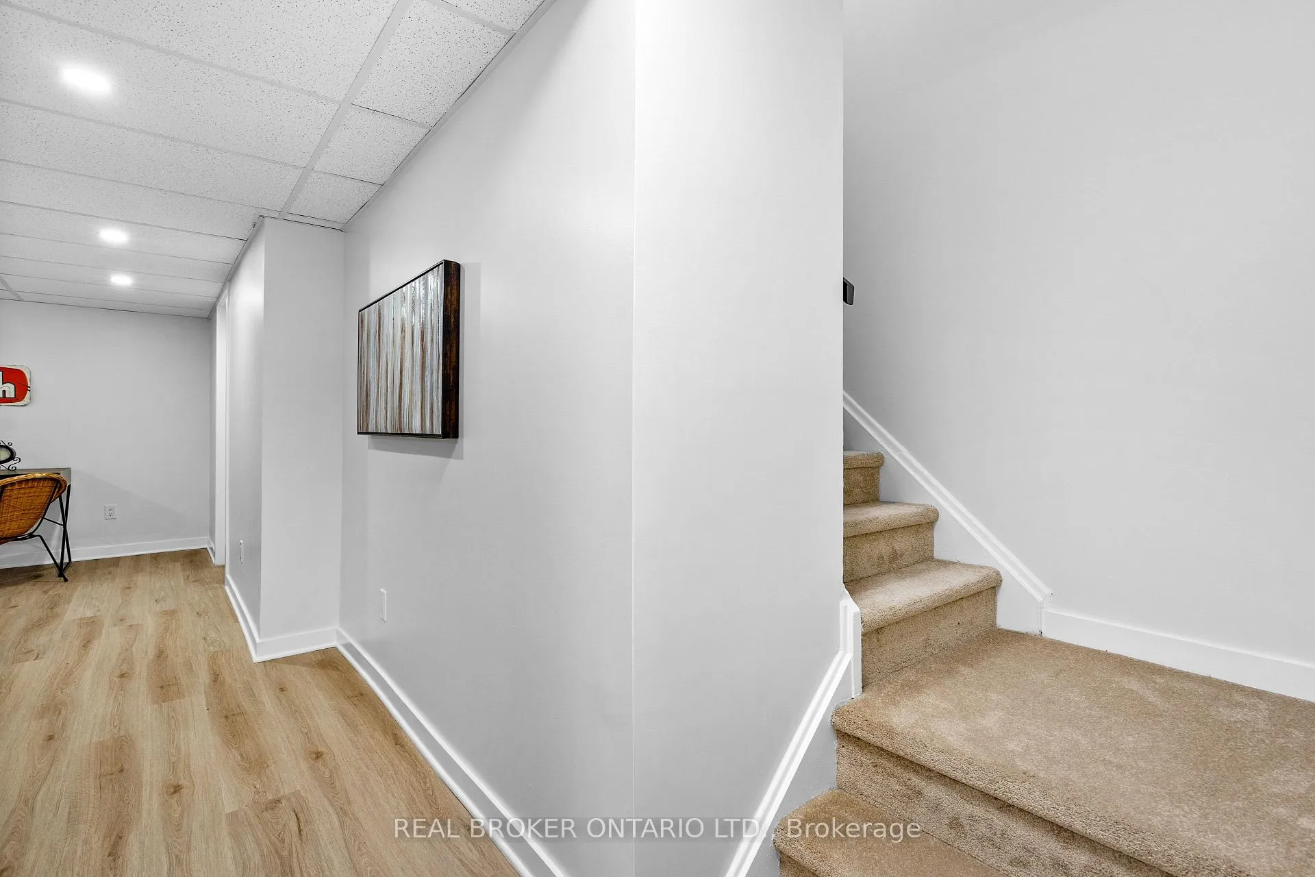 Photo 32 of Unit C, 477 Moodie Drive, Ottawa, Arbeatha Park — HOMEH