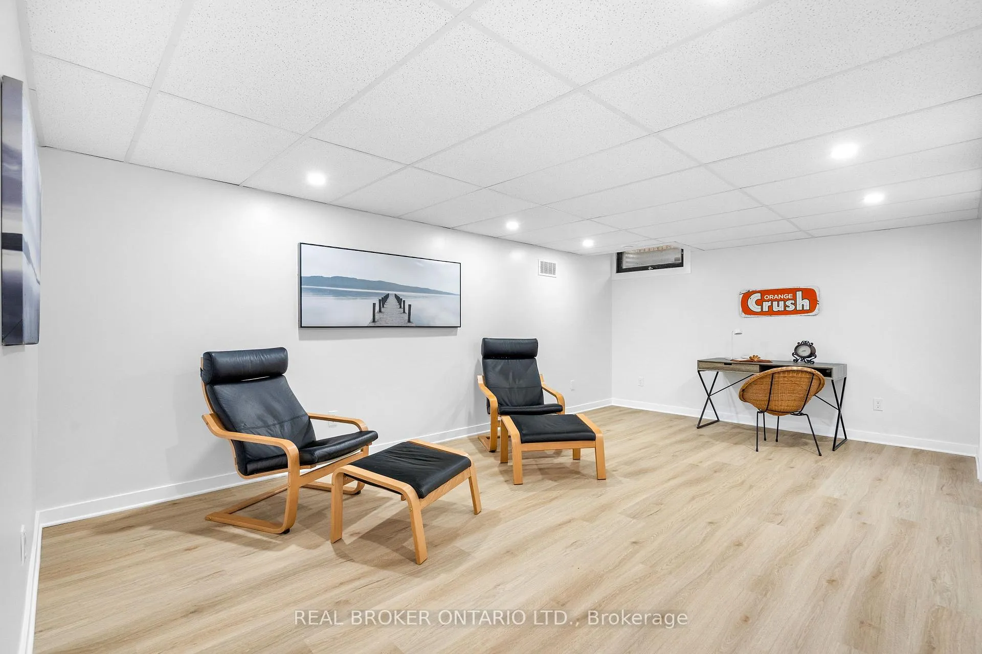Photo 33 of Unit C, 477 Moodie Drive, Ottawa, Arbeatha Park — HOMEH