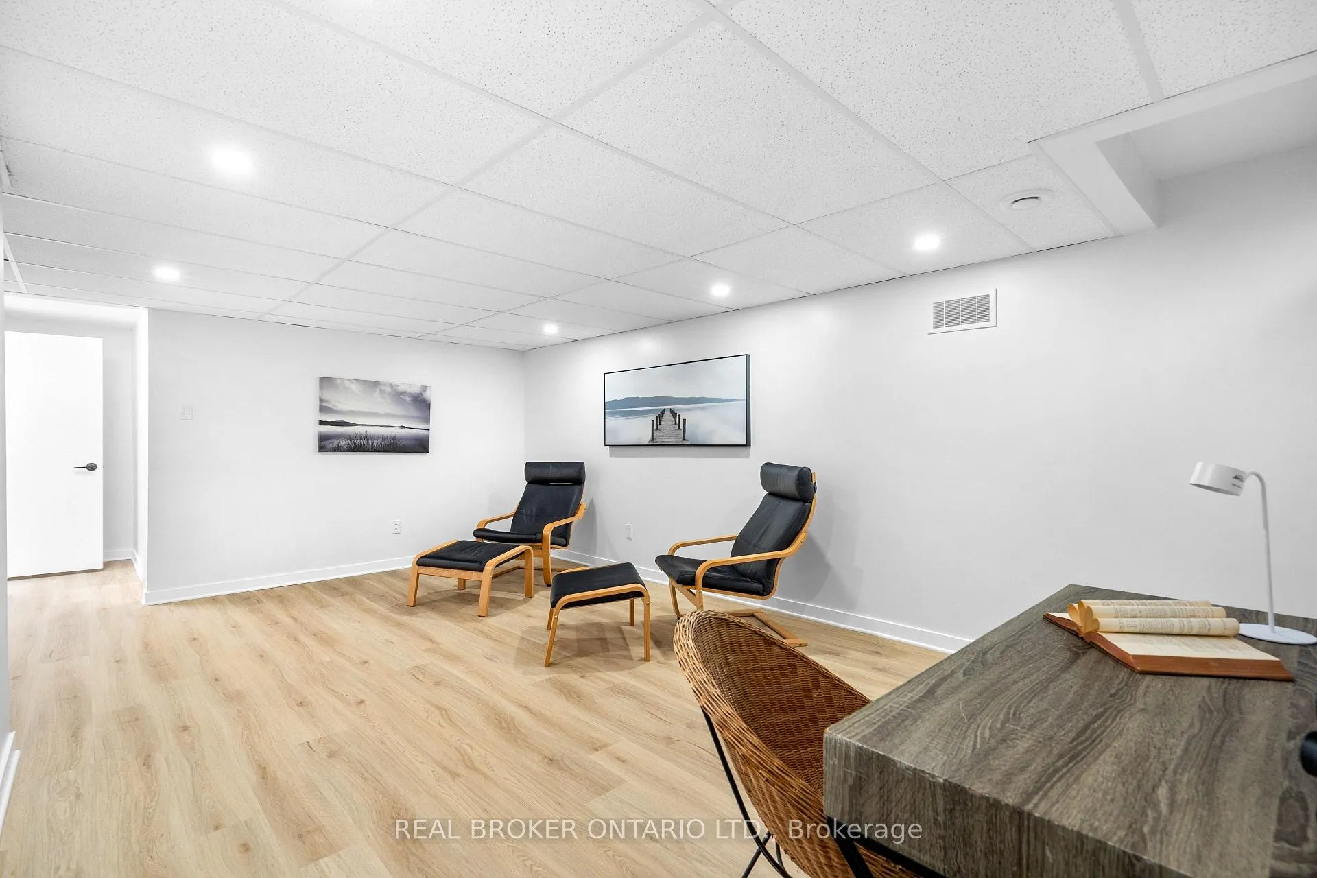 Photo 34 of Unit C, 477 Moodie Drive, Ottawa, Arbeatha Park — HOMEH