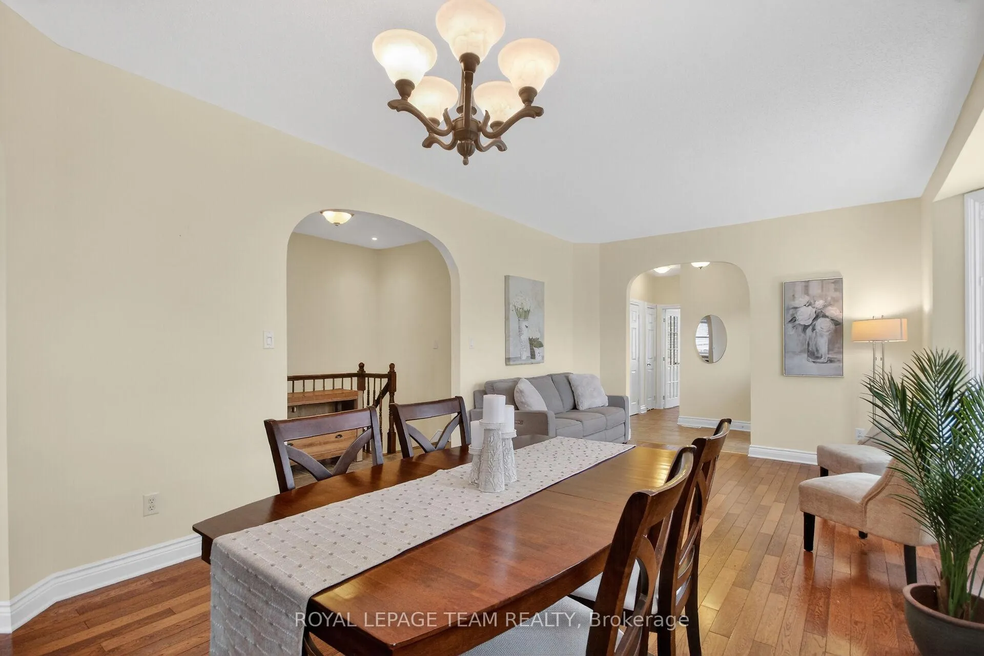 Photo 9 of 259 Cairnsmore Circle, Ottawa, Barrhaven - Stonebridge — HOMEH