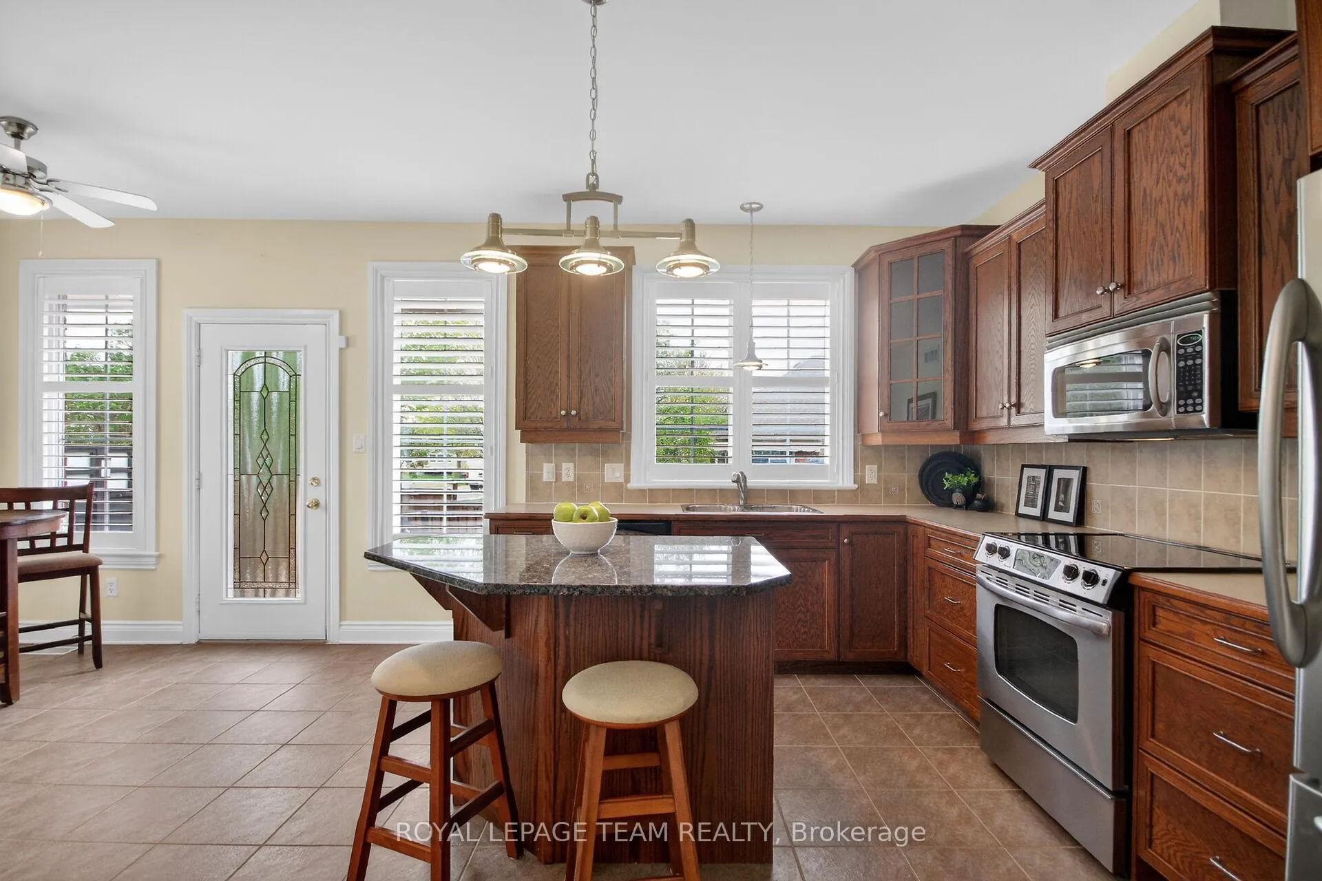 Photo 12 of 259 Cairnsmore Circle, Ottawa, Barrhaven - Stonebridge — HOMEH
