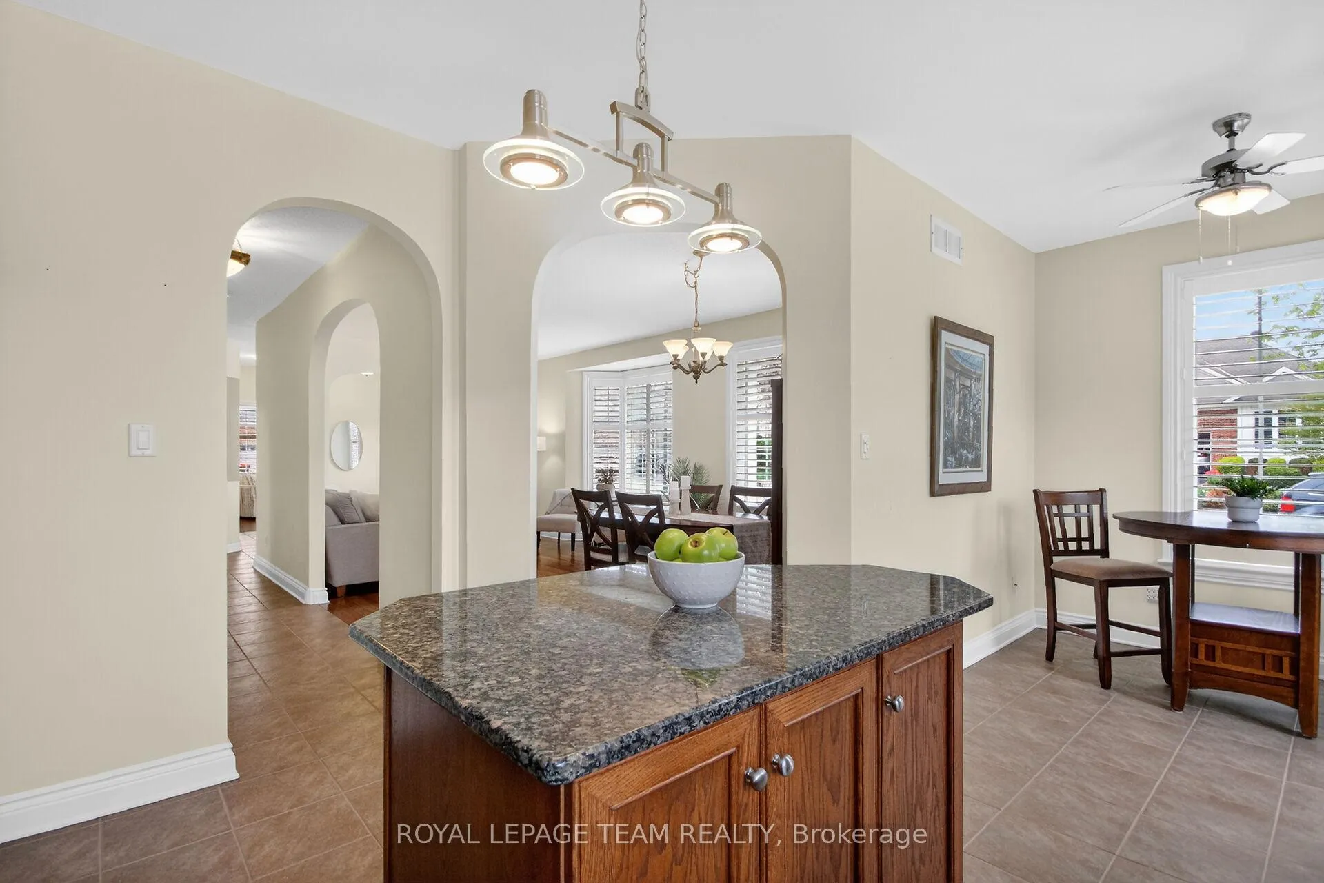 Photo 14 of 259 Cairnsmore Circle, Ottawa, Barrhaven - Stonebridge — HOMEH