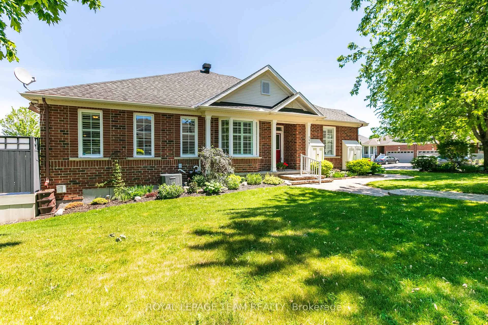 Photo 2 of 259 Cairnsmore Circle, Ottawa, Barrhaven - Stonebridge — HOMEH
