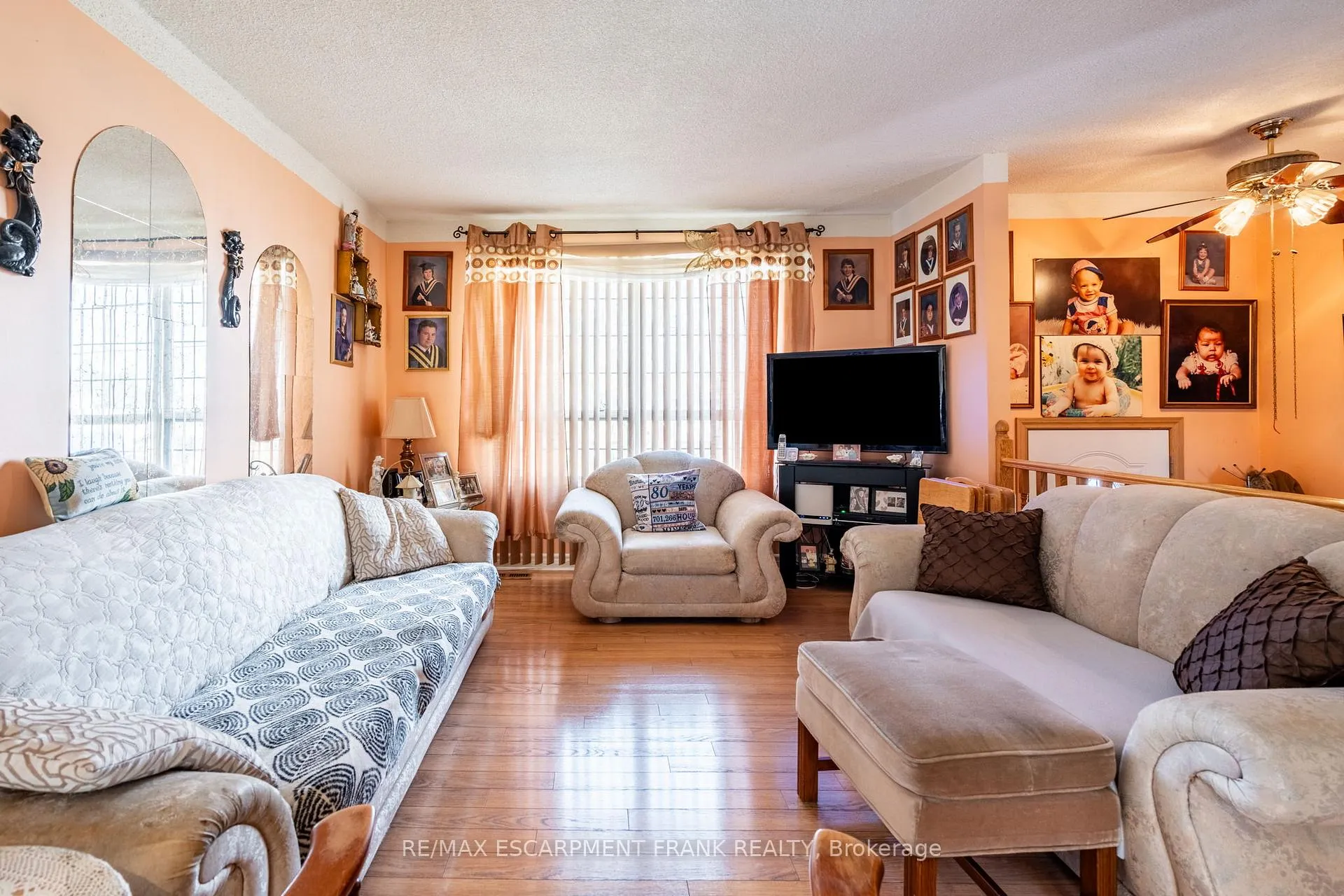 Photo 9 of 75 Hanover Place, Hamilton, Vincent — HOMEH