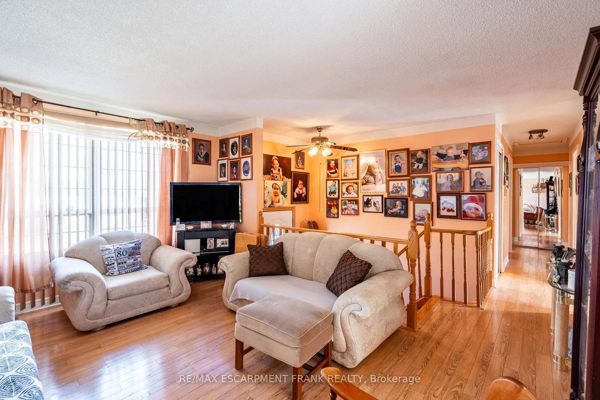 Photo 10 of 75 Hanover Place, Hamilton, Vincent — HOMEH