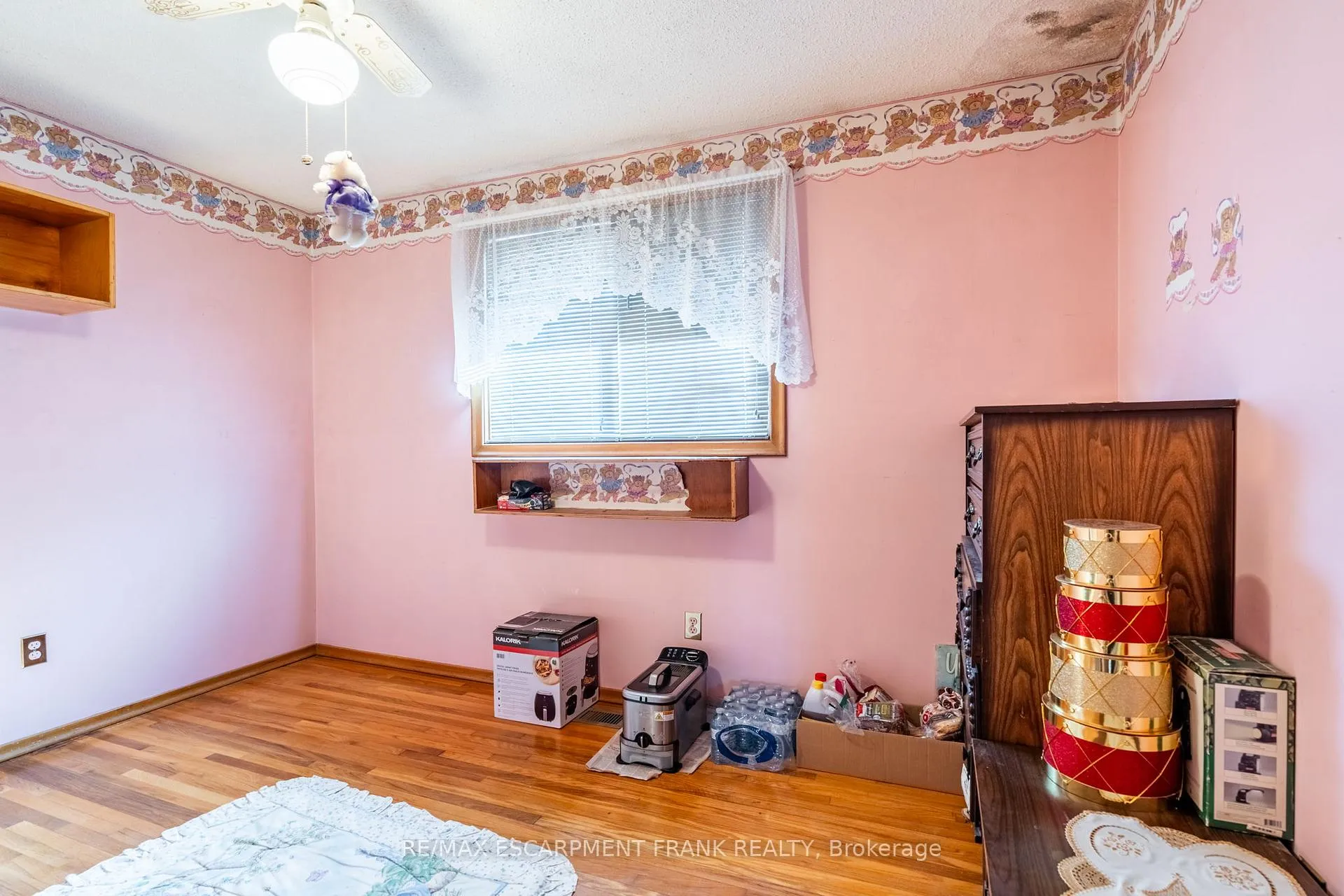 Photo 22 of 75 Hanover Place, Hamilton, Vincent — HOMEH