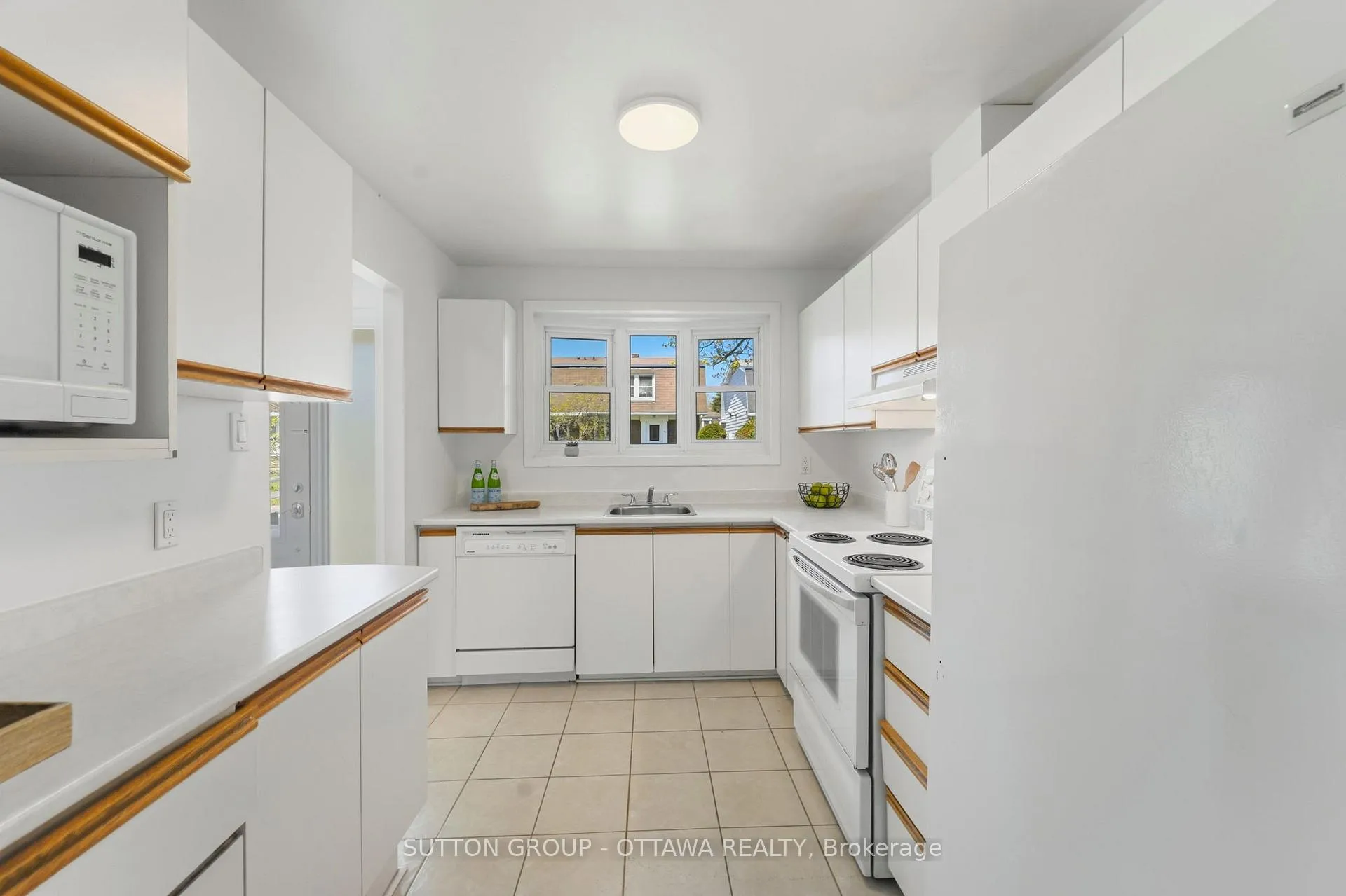 Photo 7 of Unit 54, 920 Dynes Road, Ottawa, Carleton Square — HOMEH