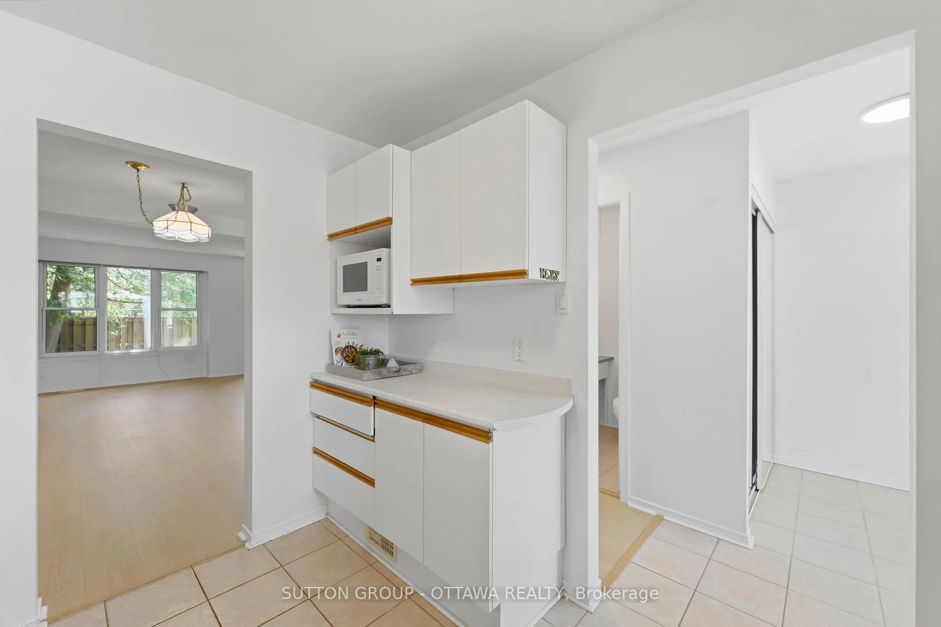 Photo 10 of Unit 54, 920 Dynes Road, Ottawa, Carleton Square — HOMEH